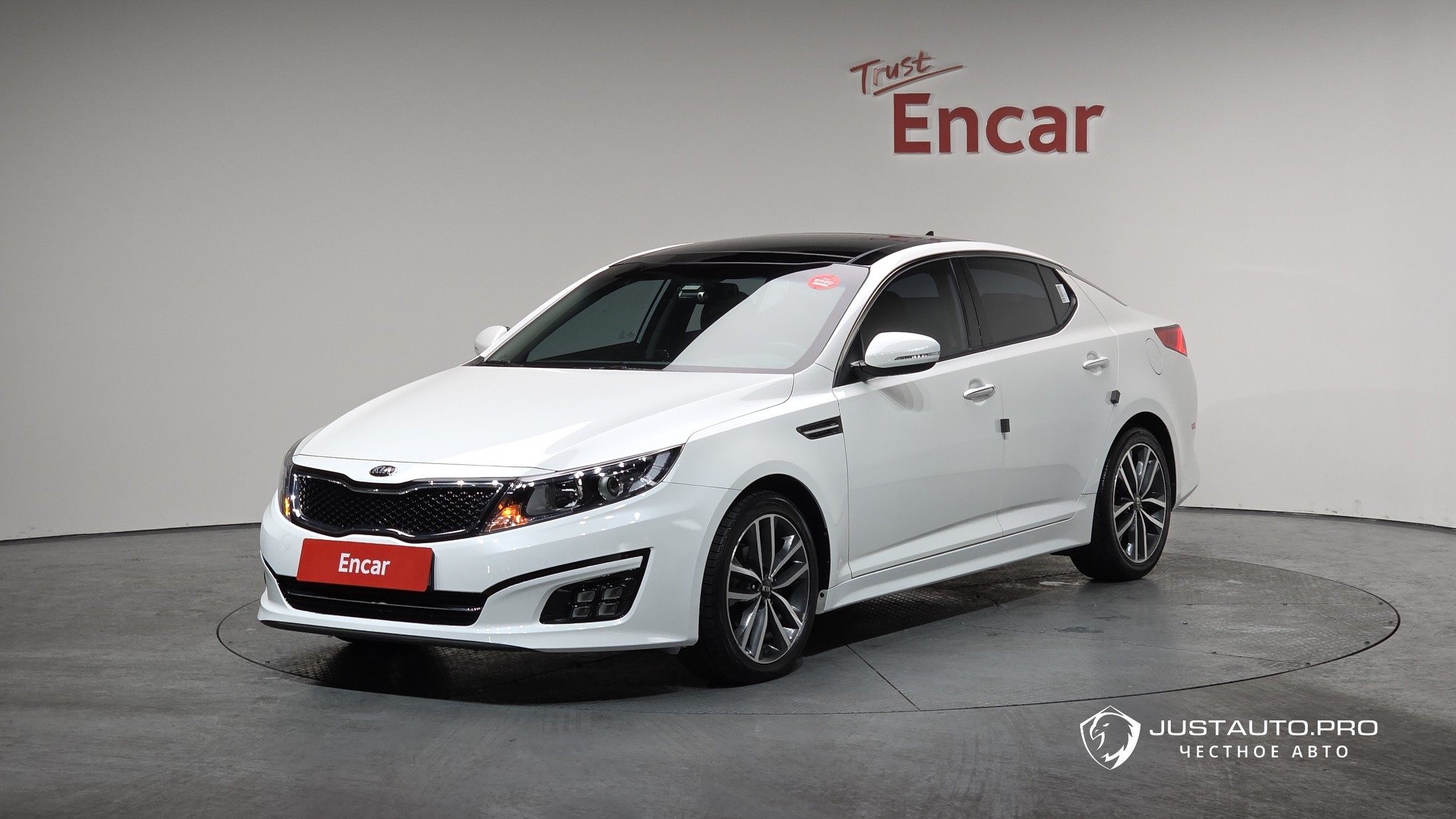 Автомобиль Kia K5