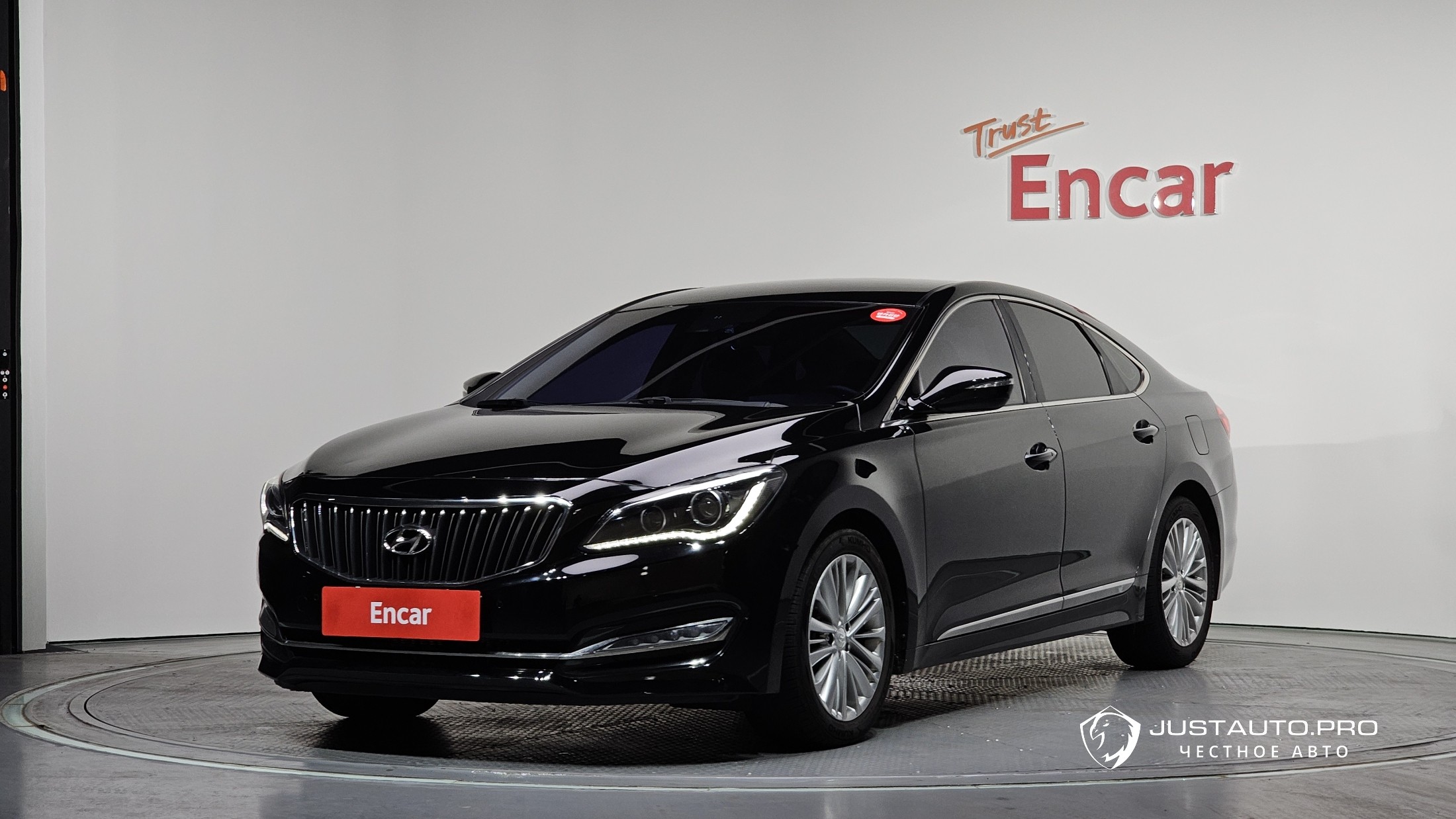 Автомобиль Hyundai Aslan