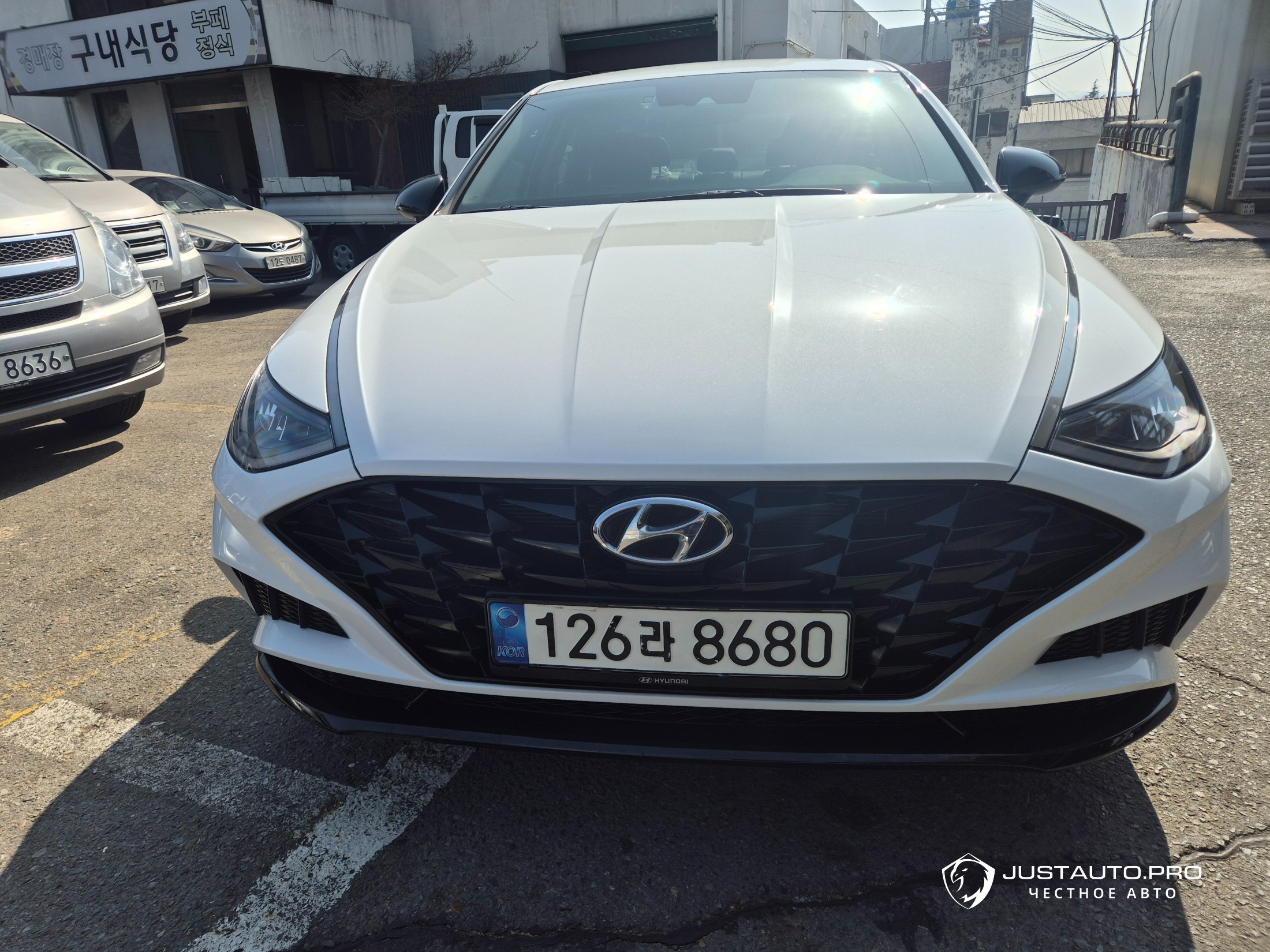 Автомобиль Hyundai Sonata