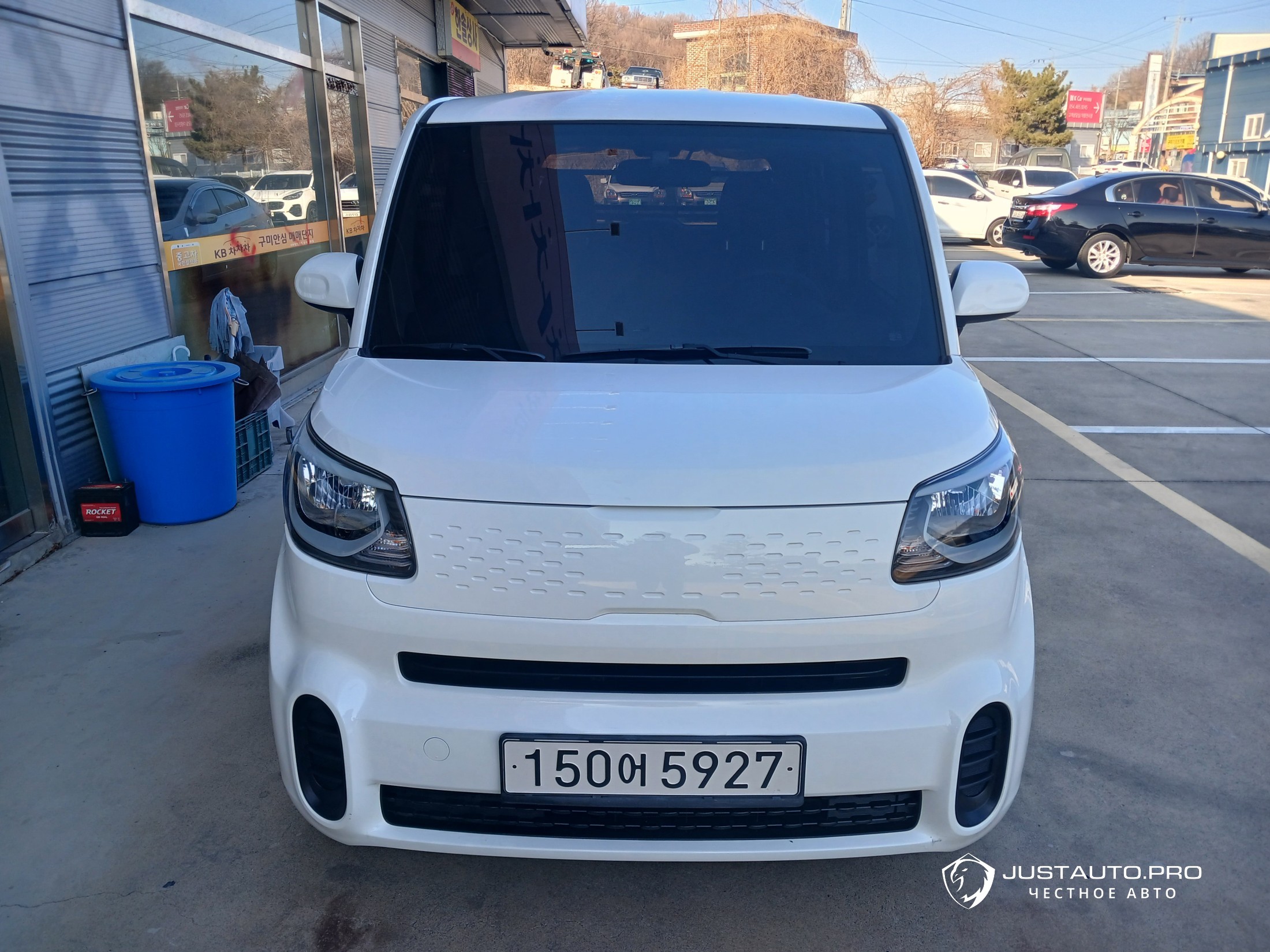 Автомобиль Kia RAY