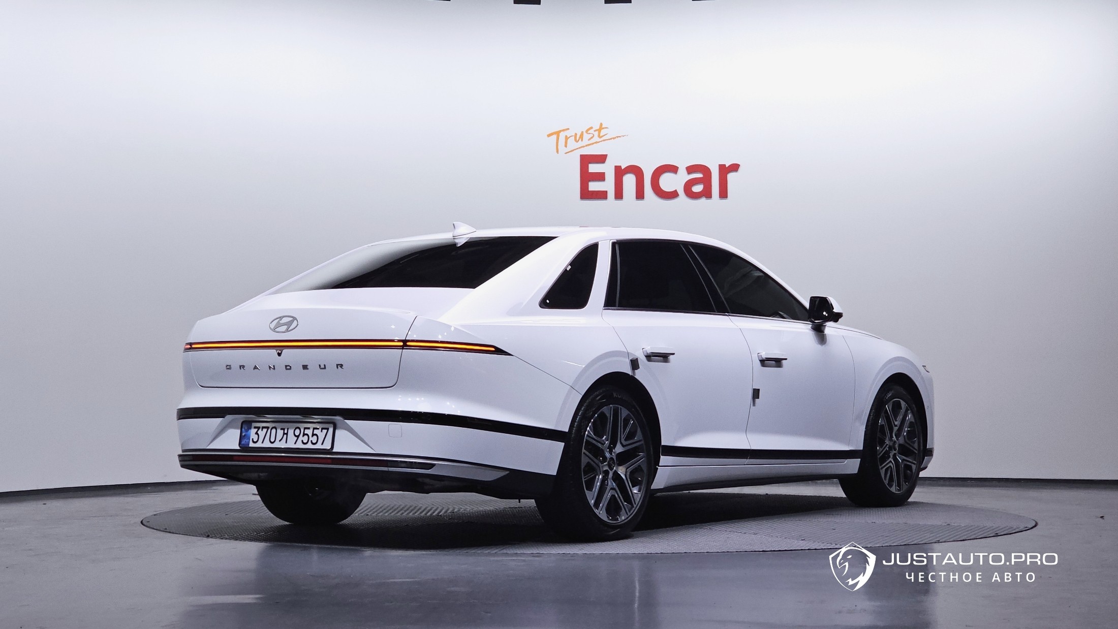 Автомобиль Hyundai Grandeur