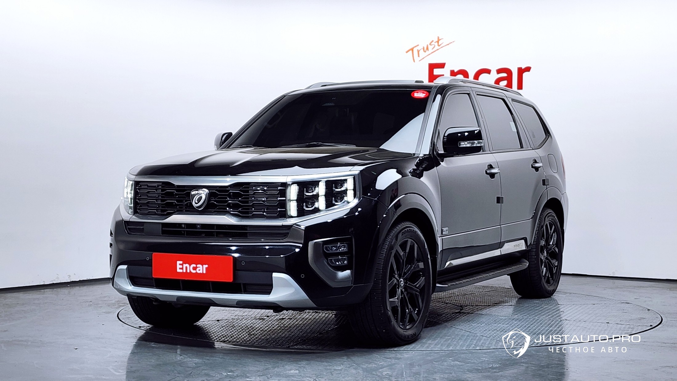 Автомобиль Kia Mohave