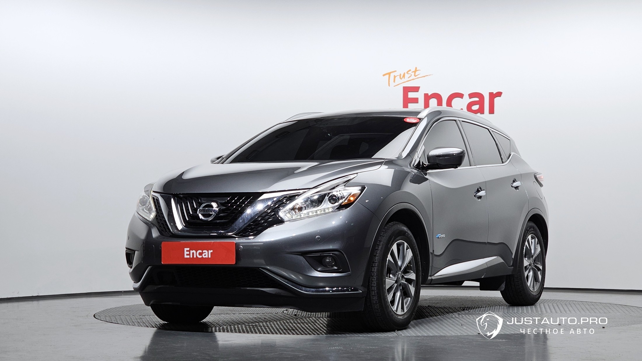 Автомобиль Nissan Murano