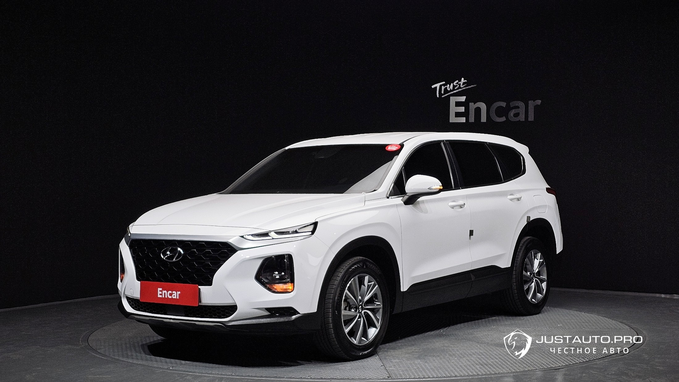 Автомобиль Hyundai Santafe