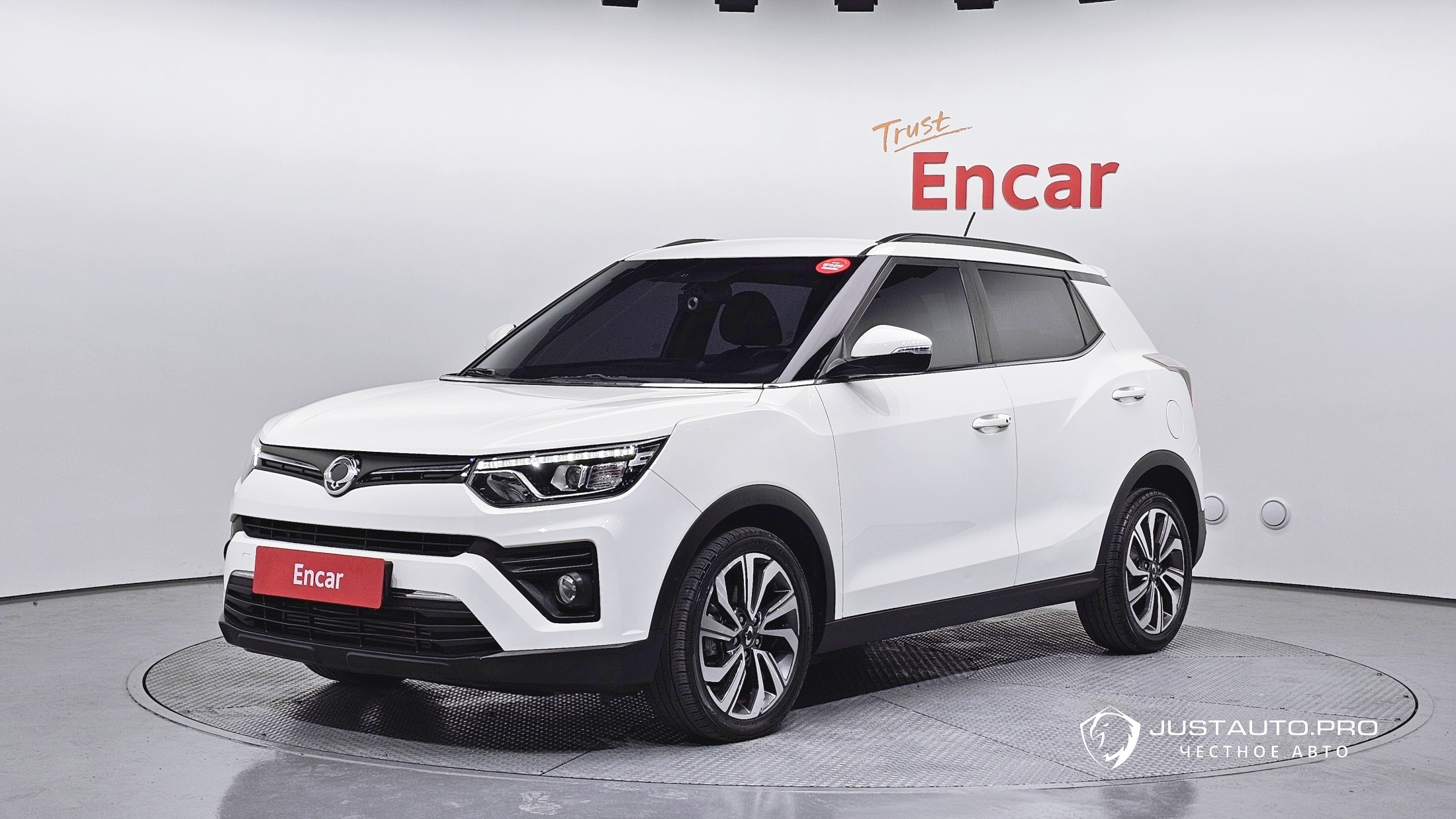Автомобиль KG_Mobility_Ssangyong TIBOLI
