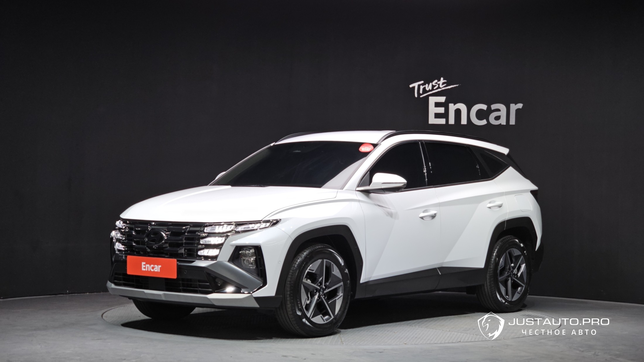 Автомобиль Hyundai Tucson