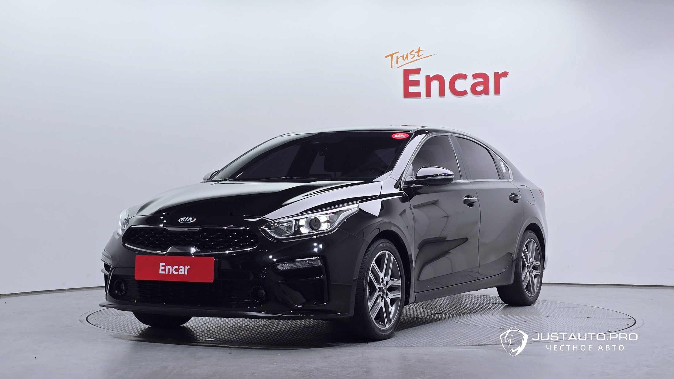 Автомобиль Kia K3