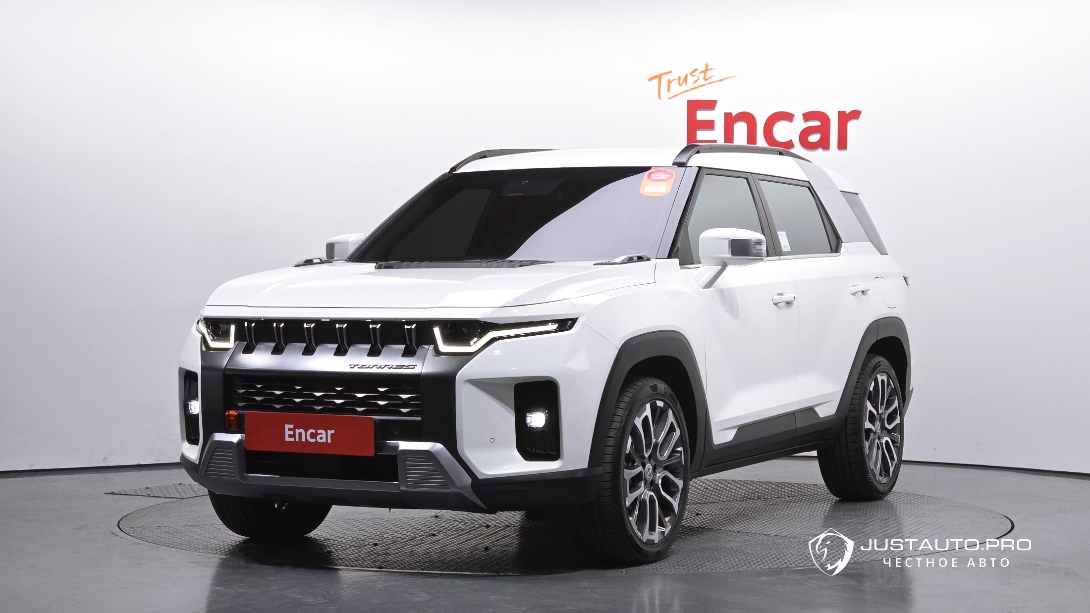 Автомобиль KG_Mobility_Ssangyong Torres