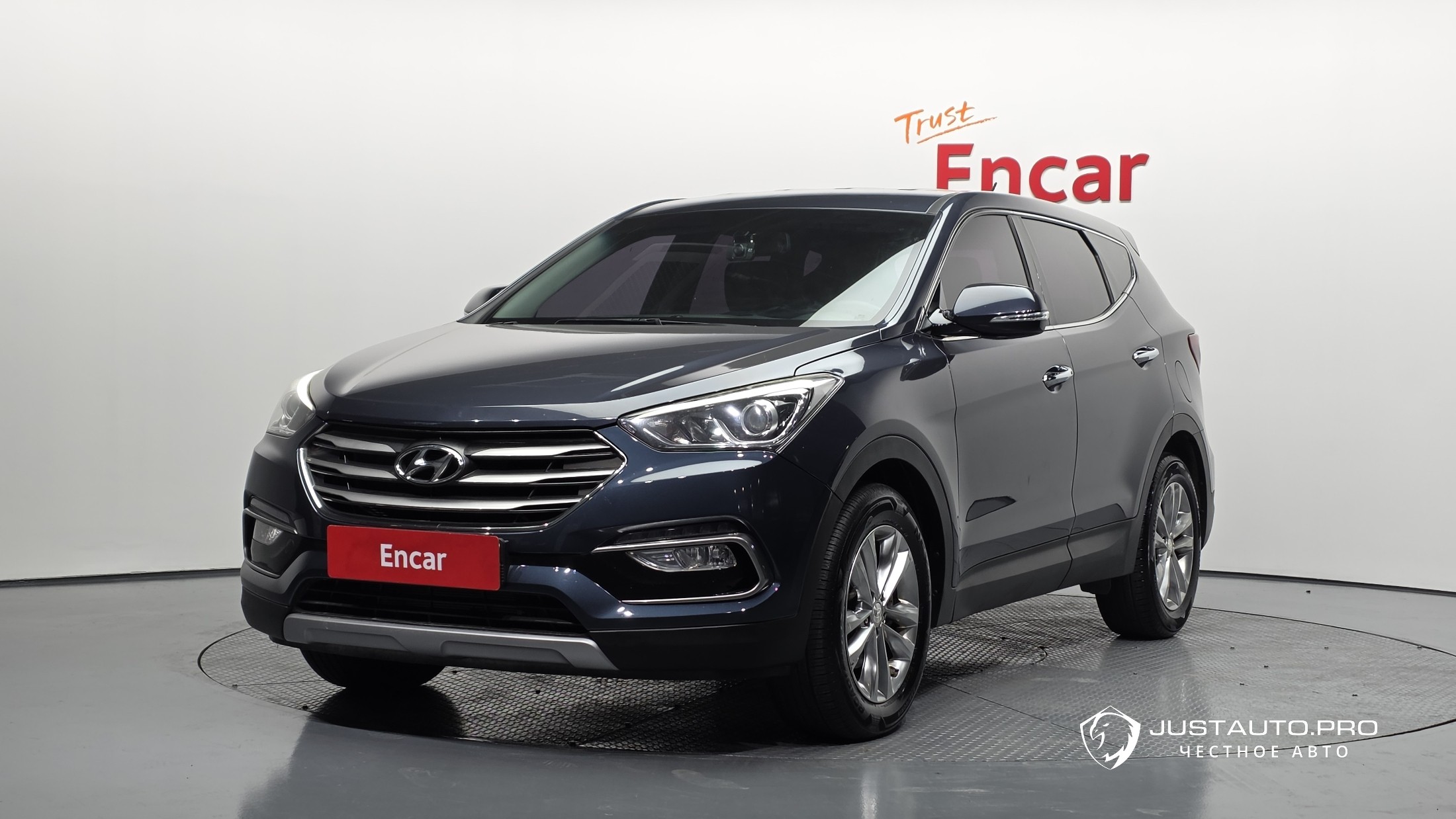 Автомобиль Hyundai Santafe