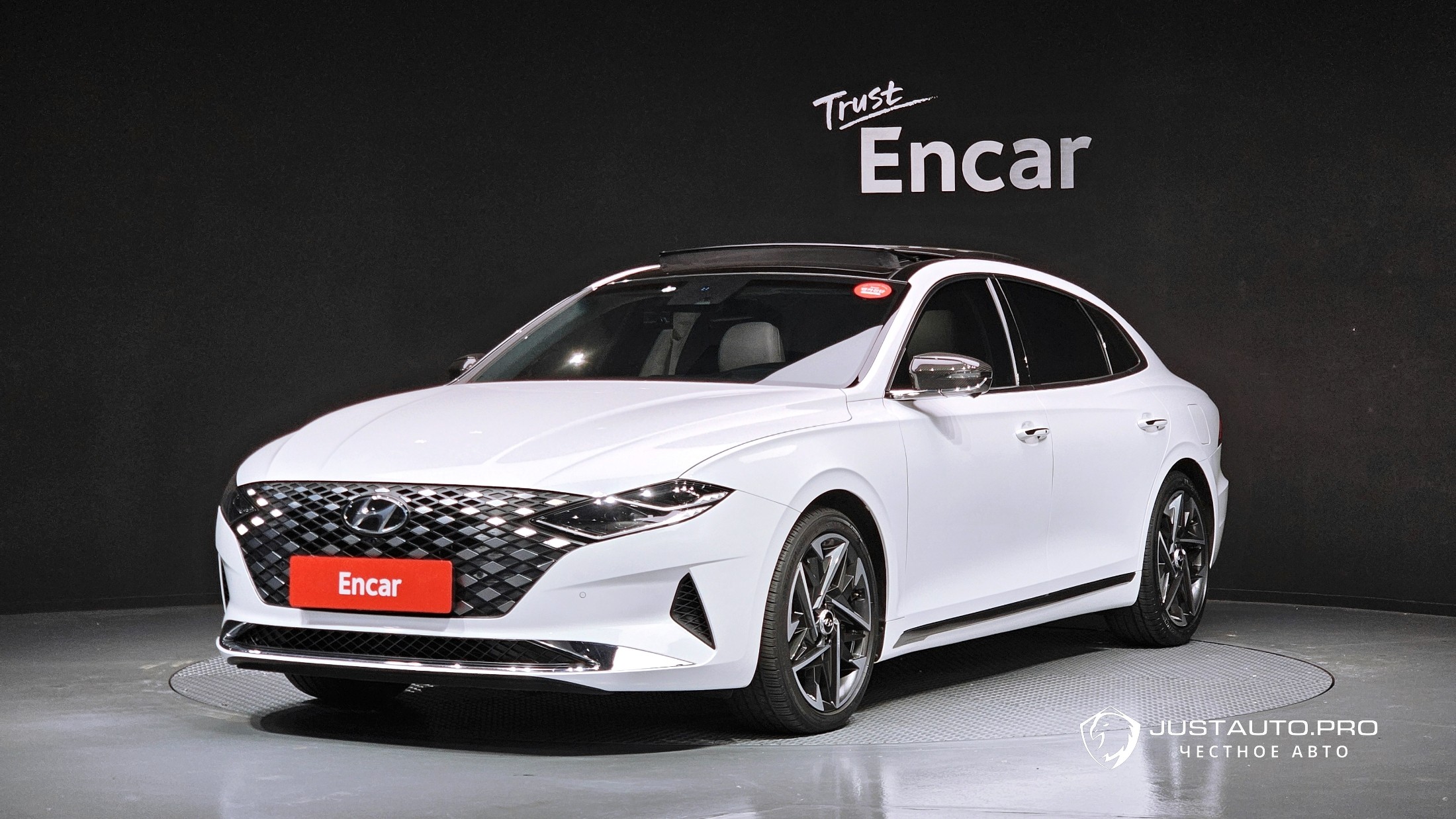 Автомобиль Hyundai Grandeur