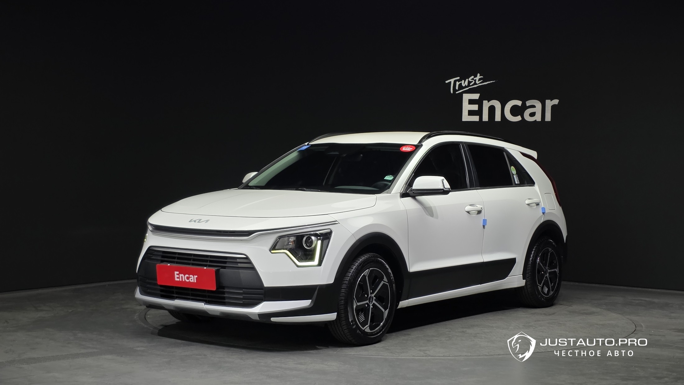 Автомобиль Kia Niro