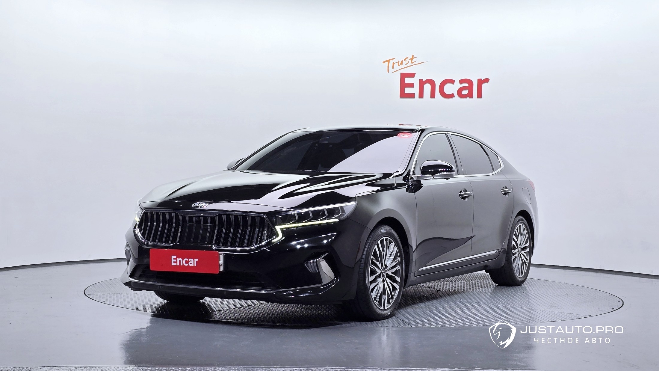 Автомобиль Kia K7