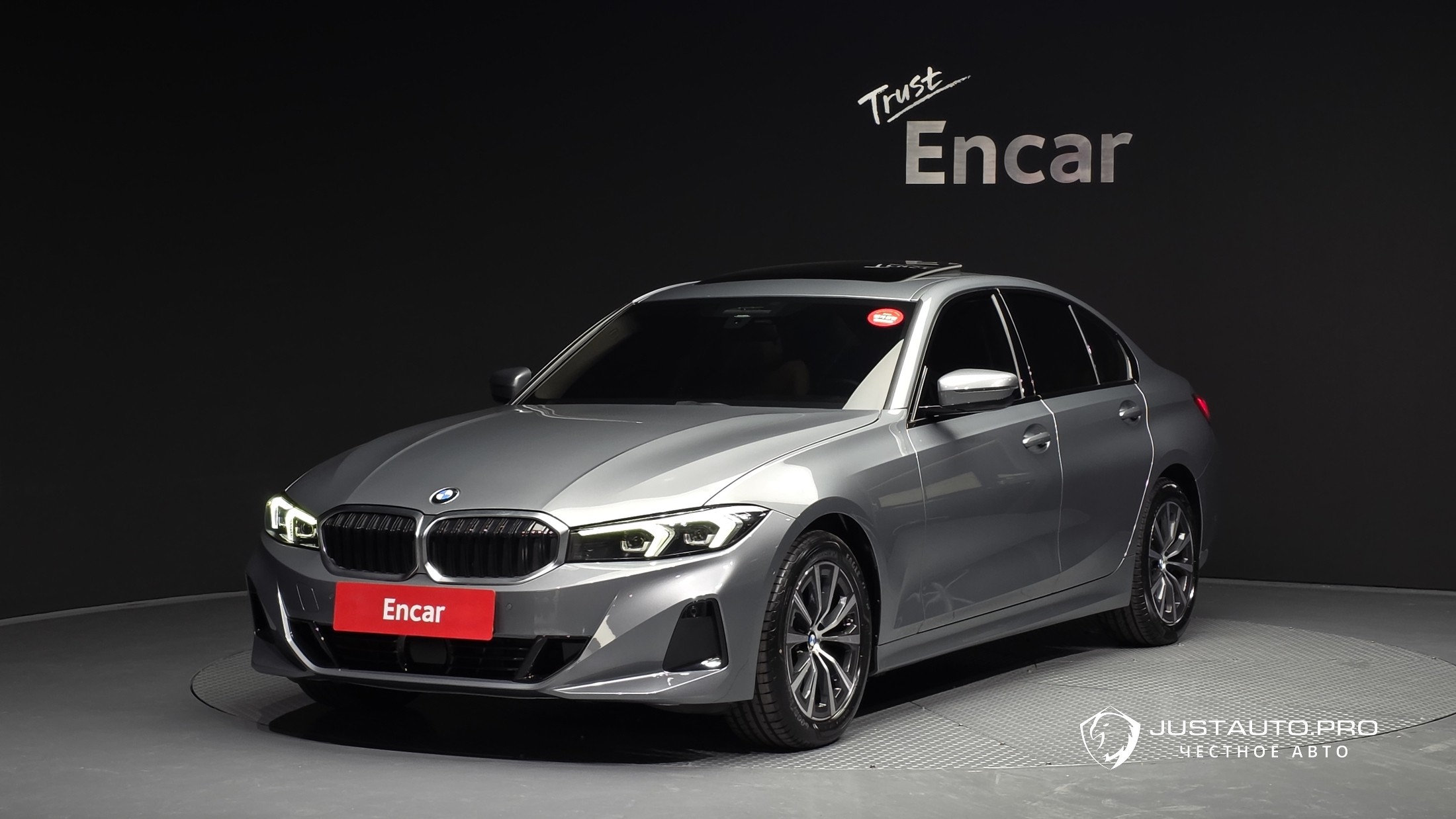 Автомобиль BMW 3-Series