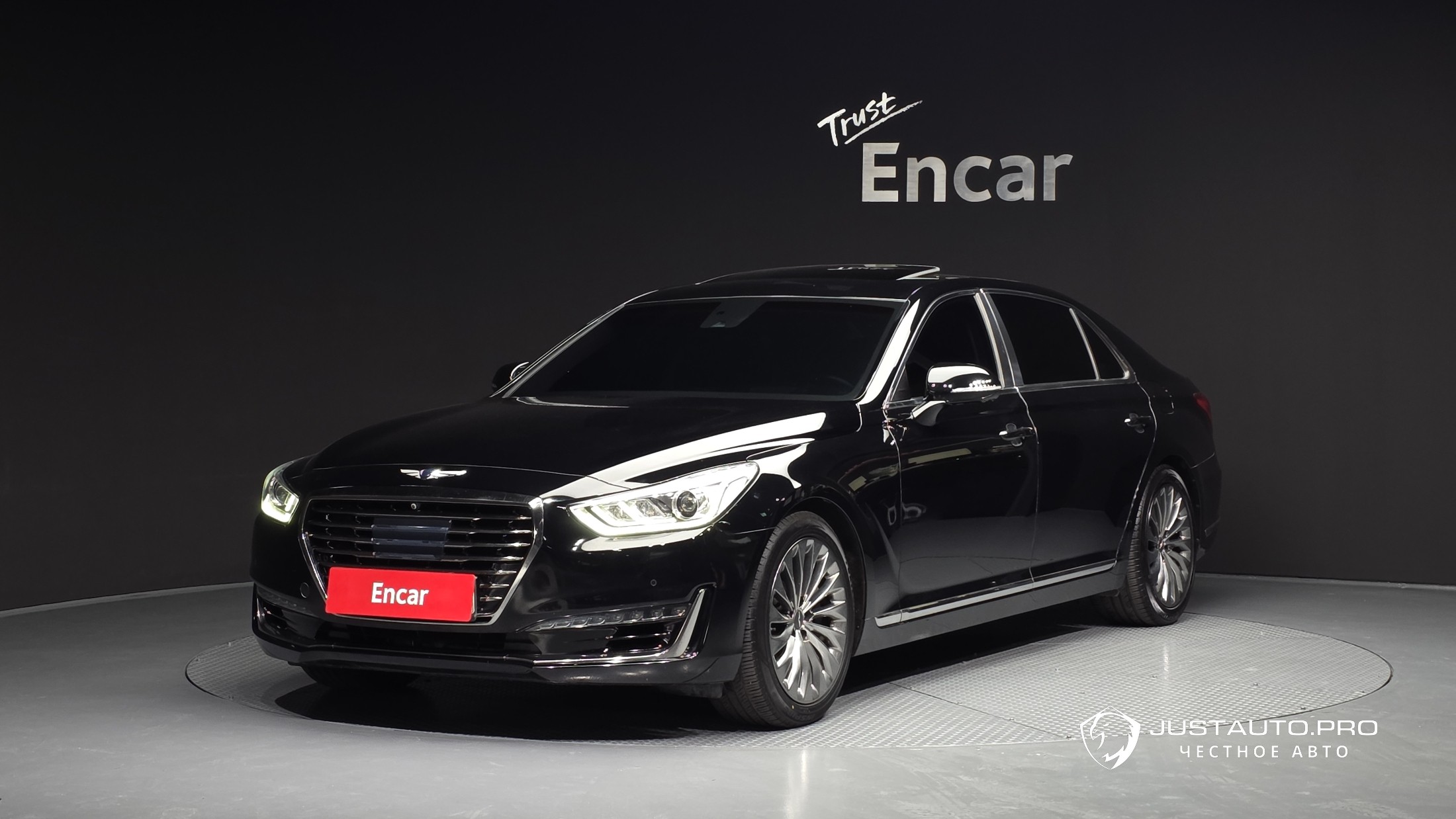 Автомобиль Genesis EQ900