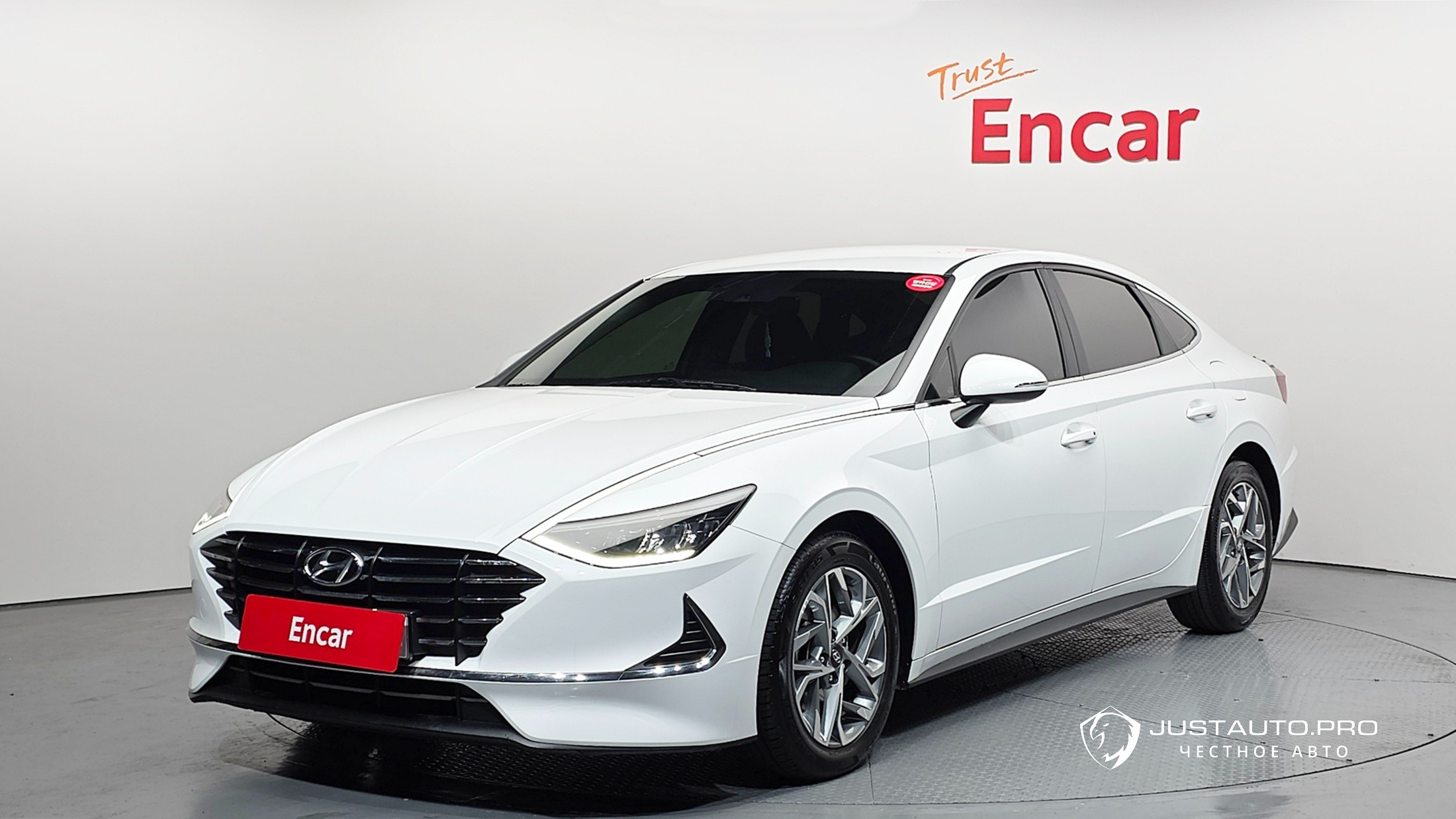 Автомобиль Hyundai Sonata