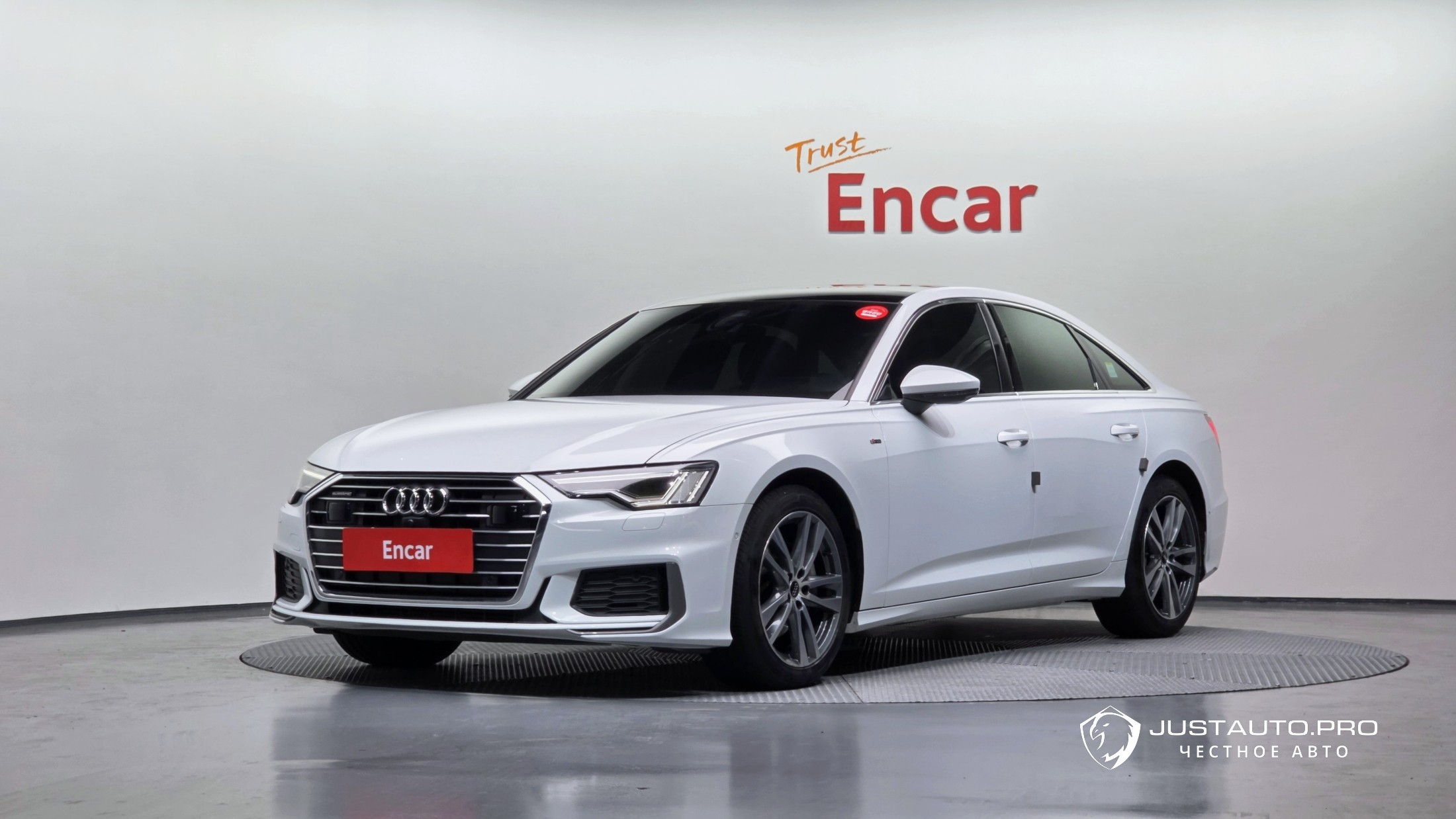 Автомобиль Audi A6