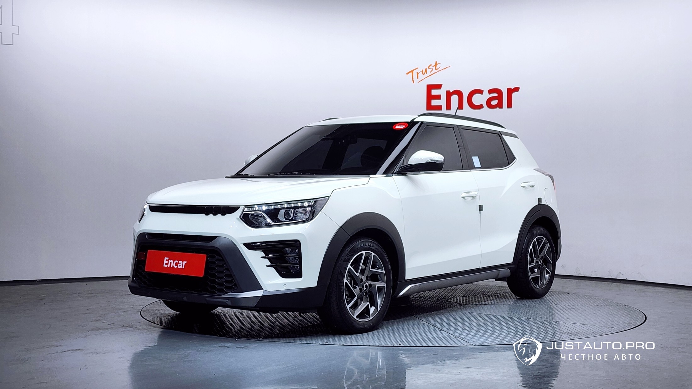 Автомобиль KG_Mobility_Ssangyong TIBOLI