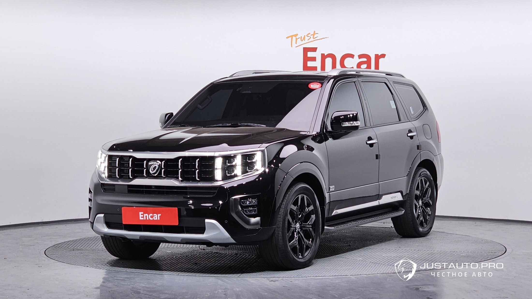 Автомобиль Kia Mohave