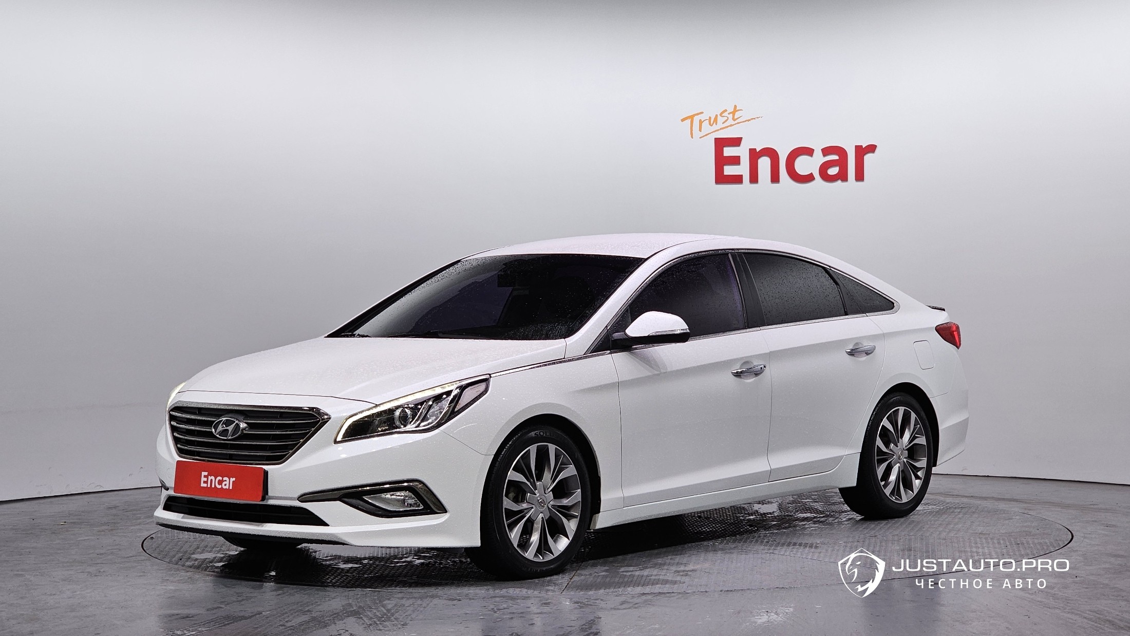Автомобиль Hyundai Sonata