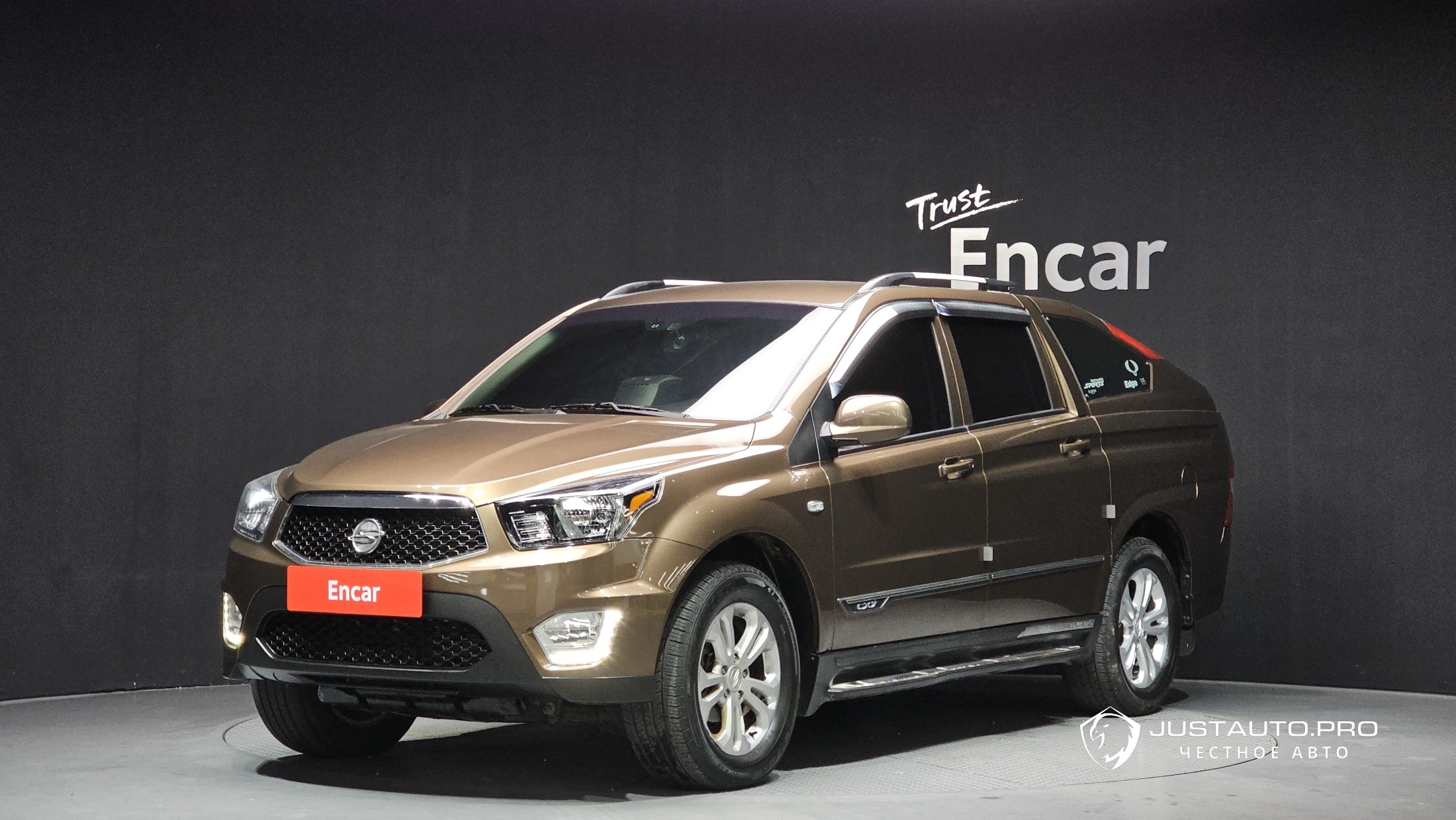 Автомобиль KG_Mobility_Ssangyong KORANDO