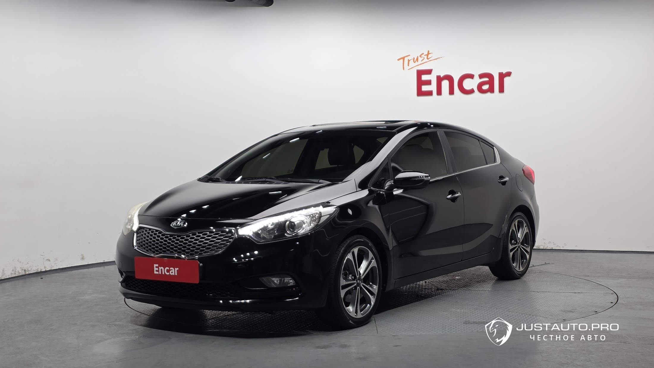 Автомобиль Kia K3