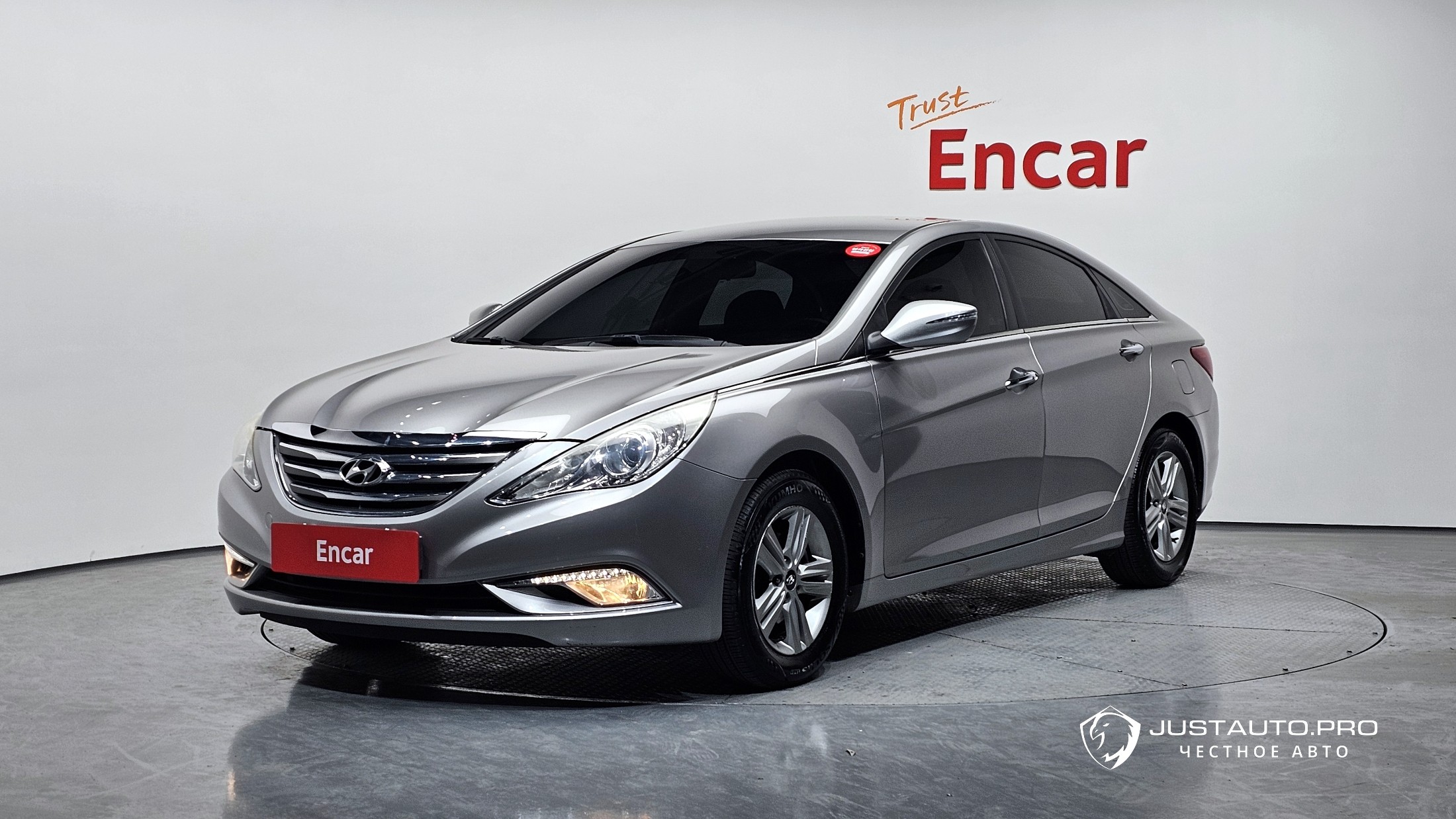 Автомобиль Hyundai Sonata
