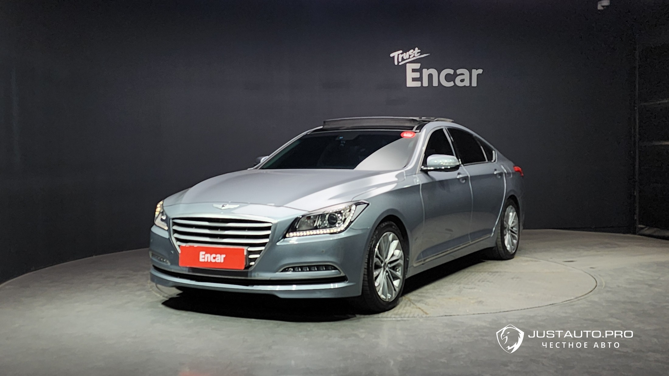 Автомобиль Hyundai Genesis