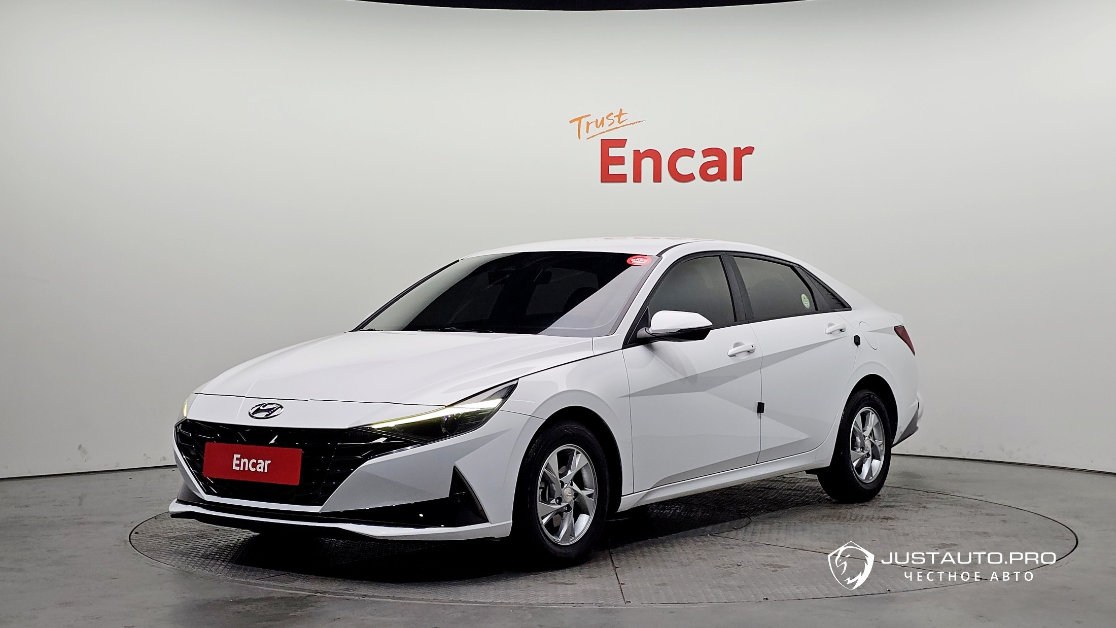 Автомобиль Hyundai AVANTE