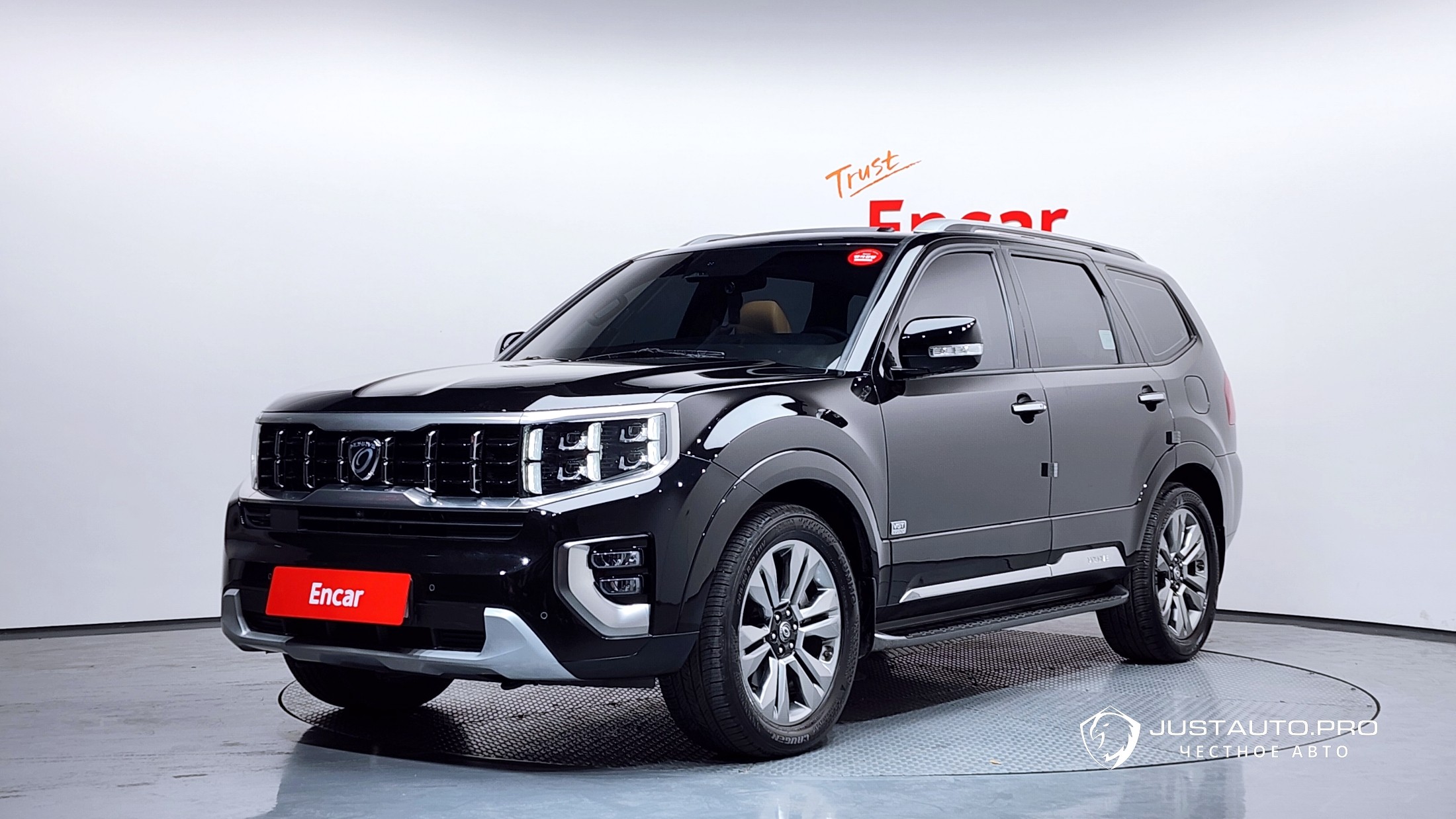 Автомобиль Kia Mohave