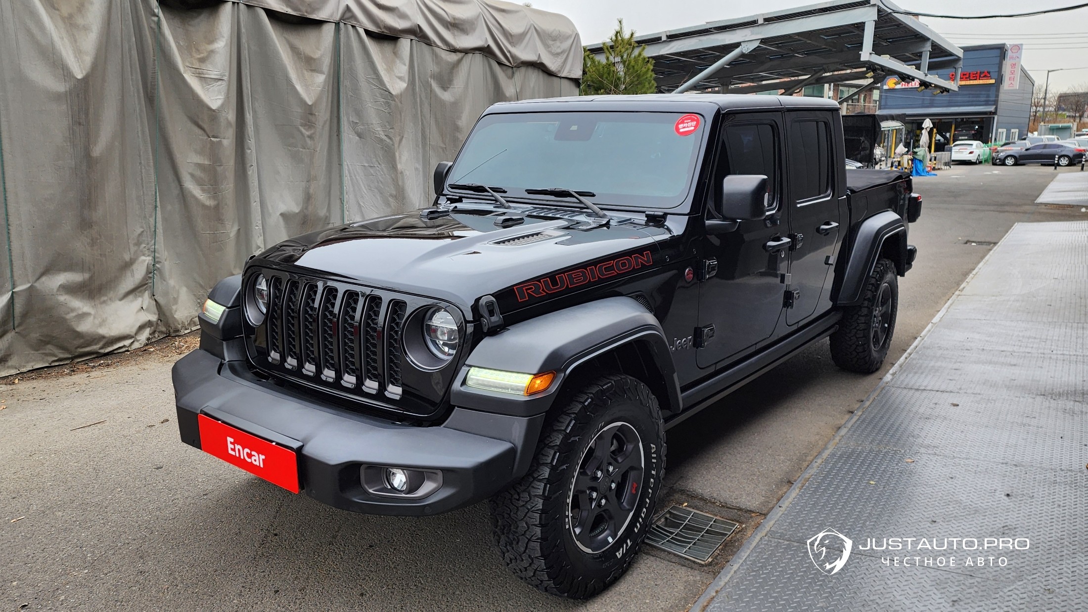 Автомобиль Jeep Gladiator