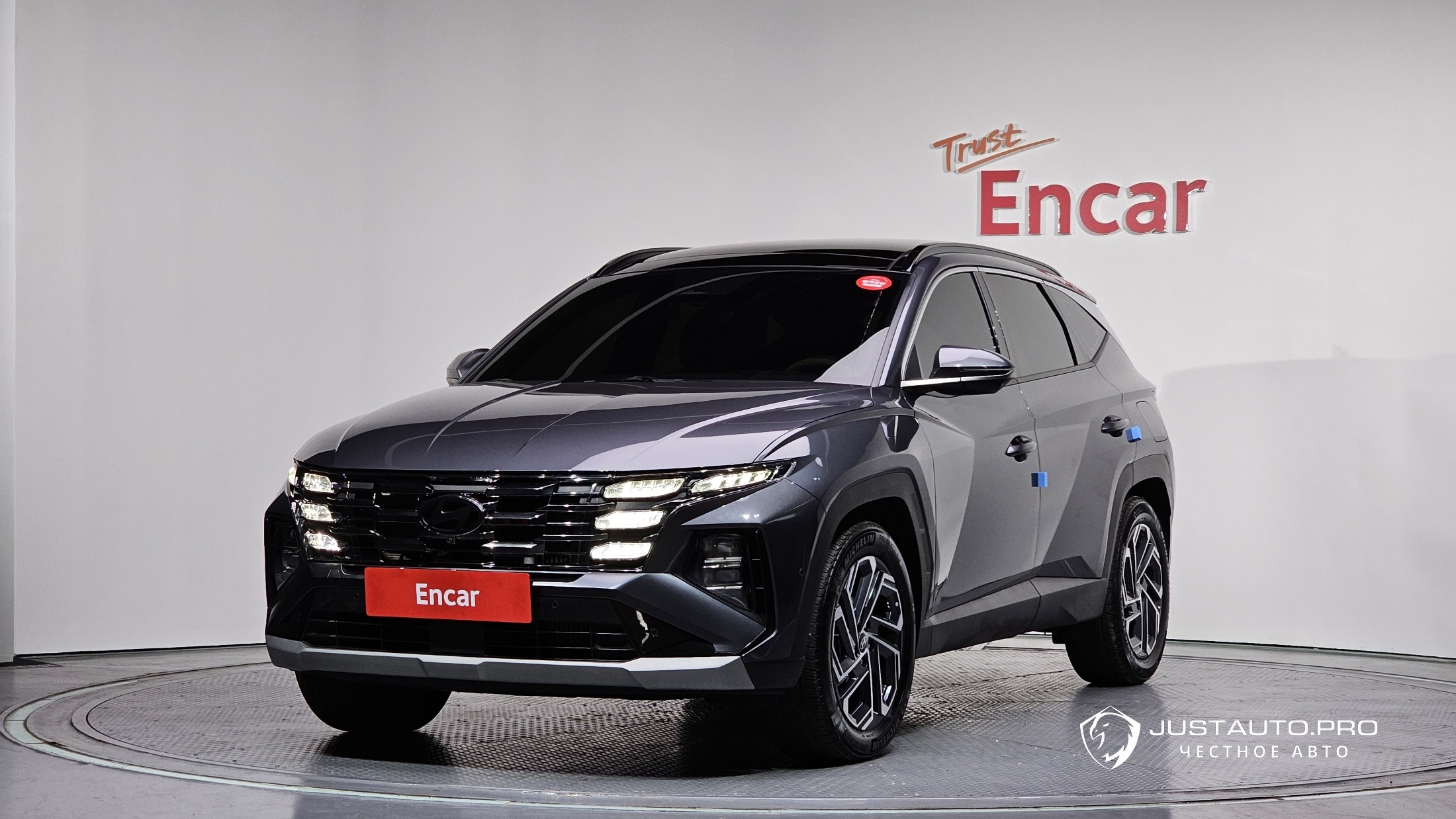 Автомобиль Hyundai Tucson