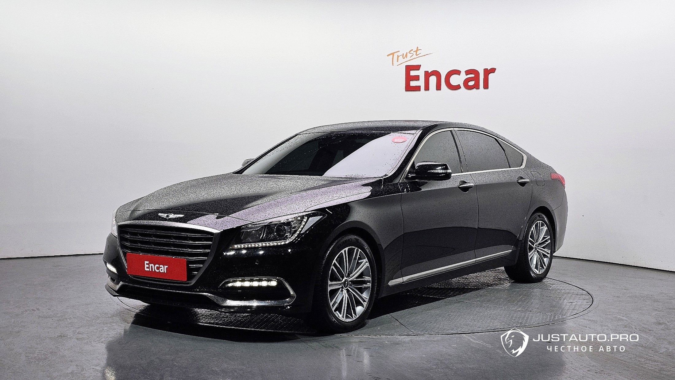Автомобиль Genesis G80