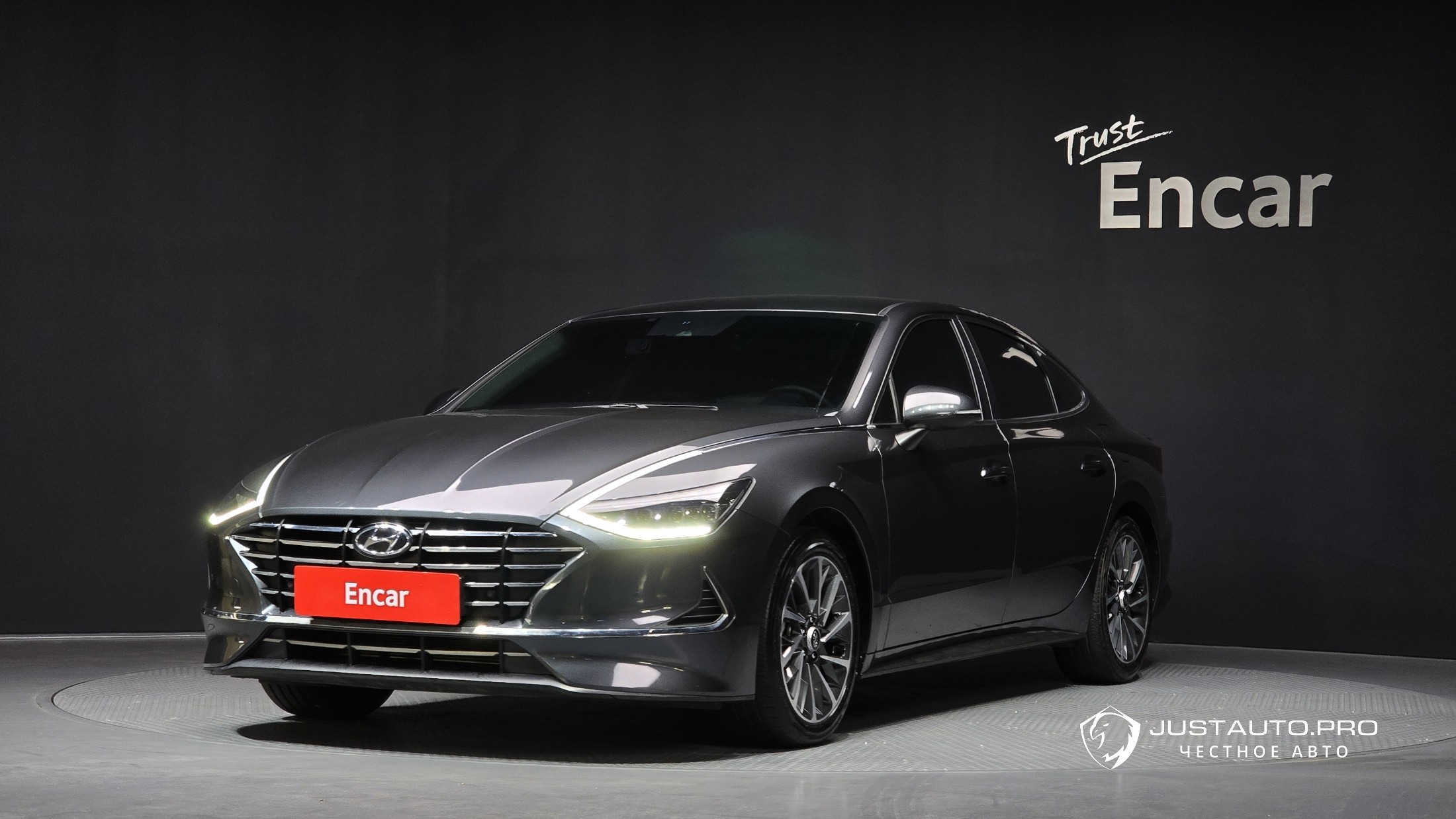 Автомобиль Hyundai Sonata