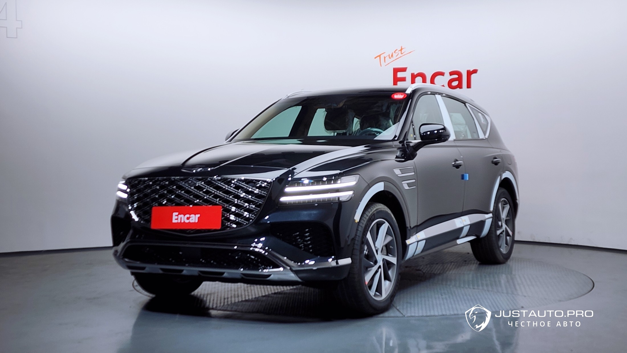 Автомобиль Genesis GV80