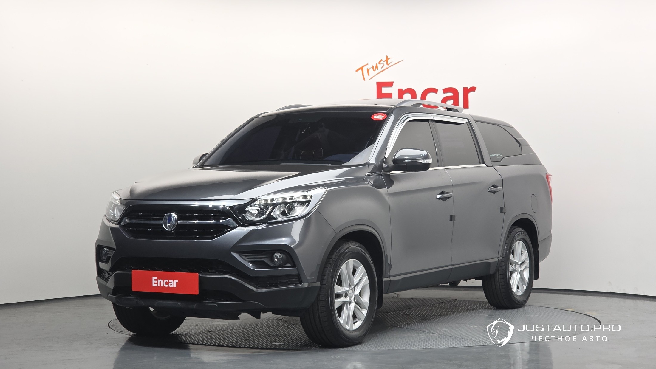 Автомобиль KG_Mobility_Ssangyong Rexton