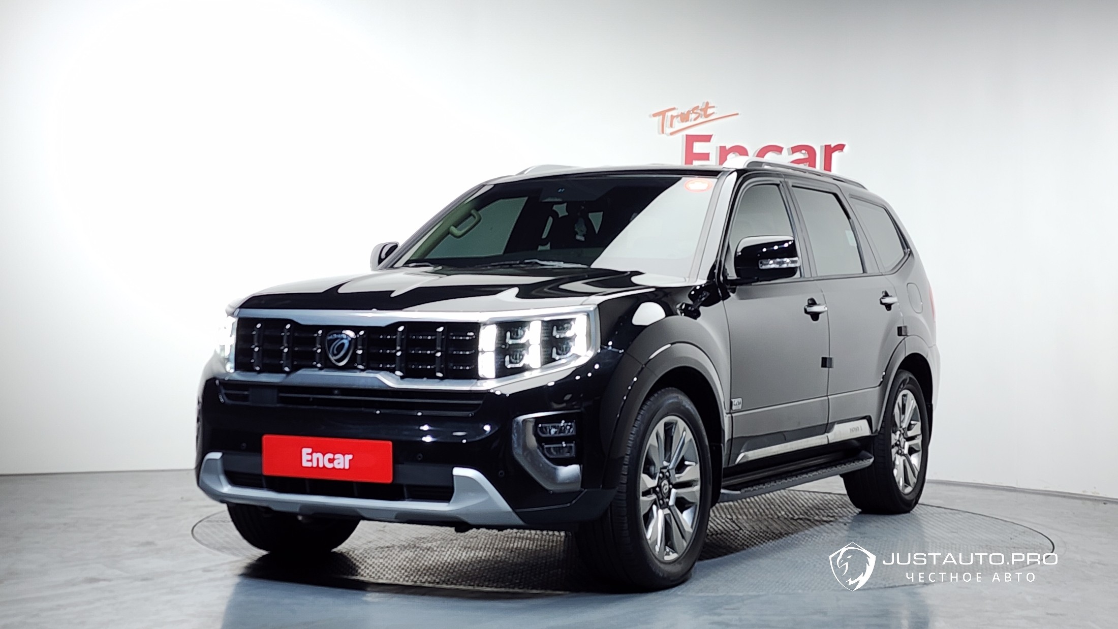 Автомобиль Kia Mohave
