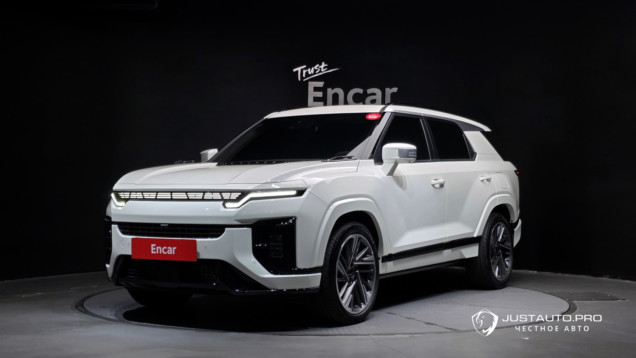 Автомобиль KG_Mobility_Ssangyong Actyon