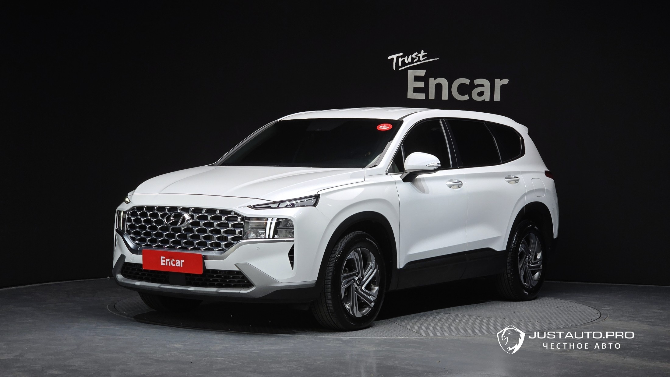Автомобиль Hyundai Santafe