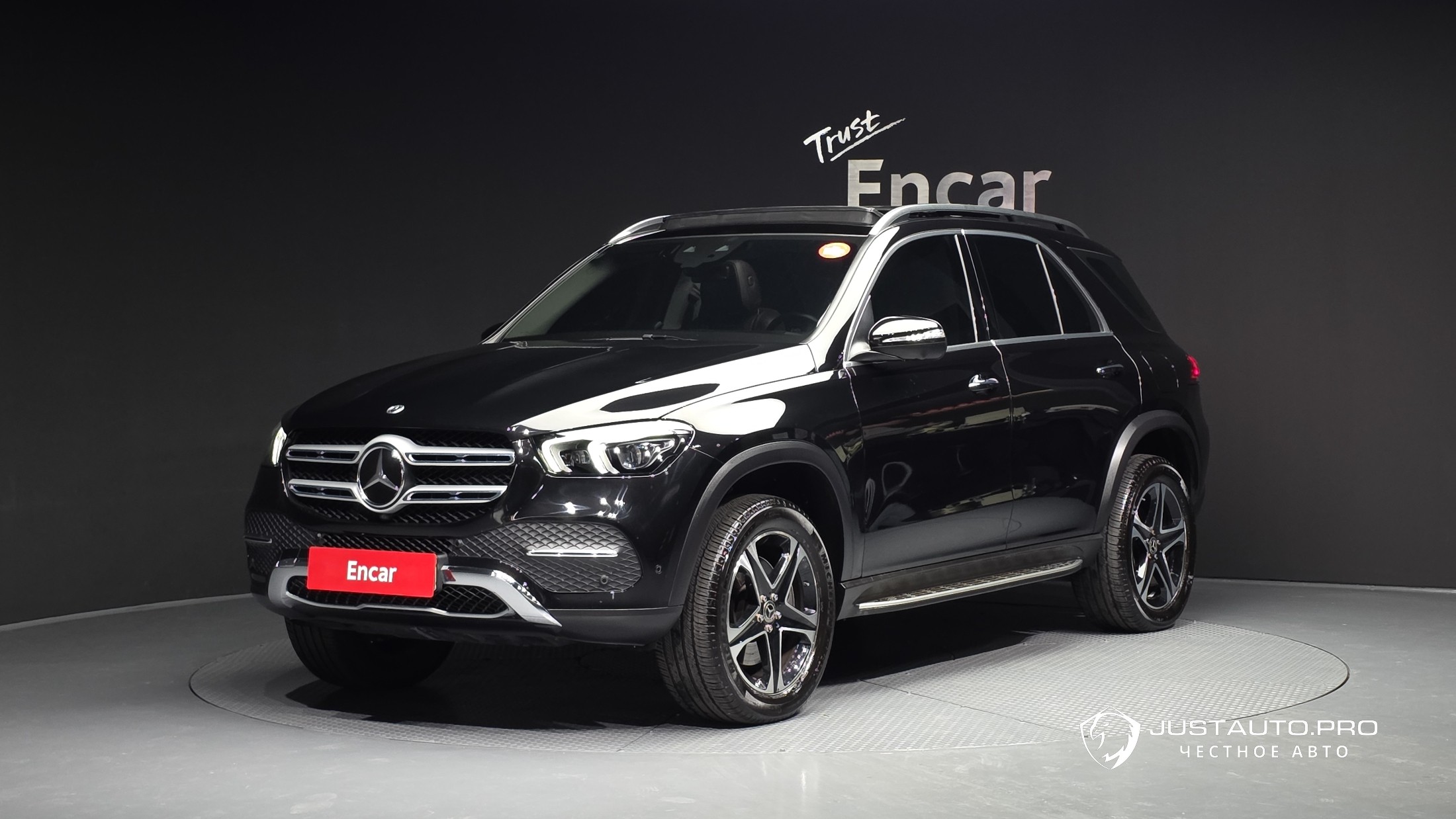 Автомобиль Mercedes-Benz GLE-Class