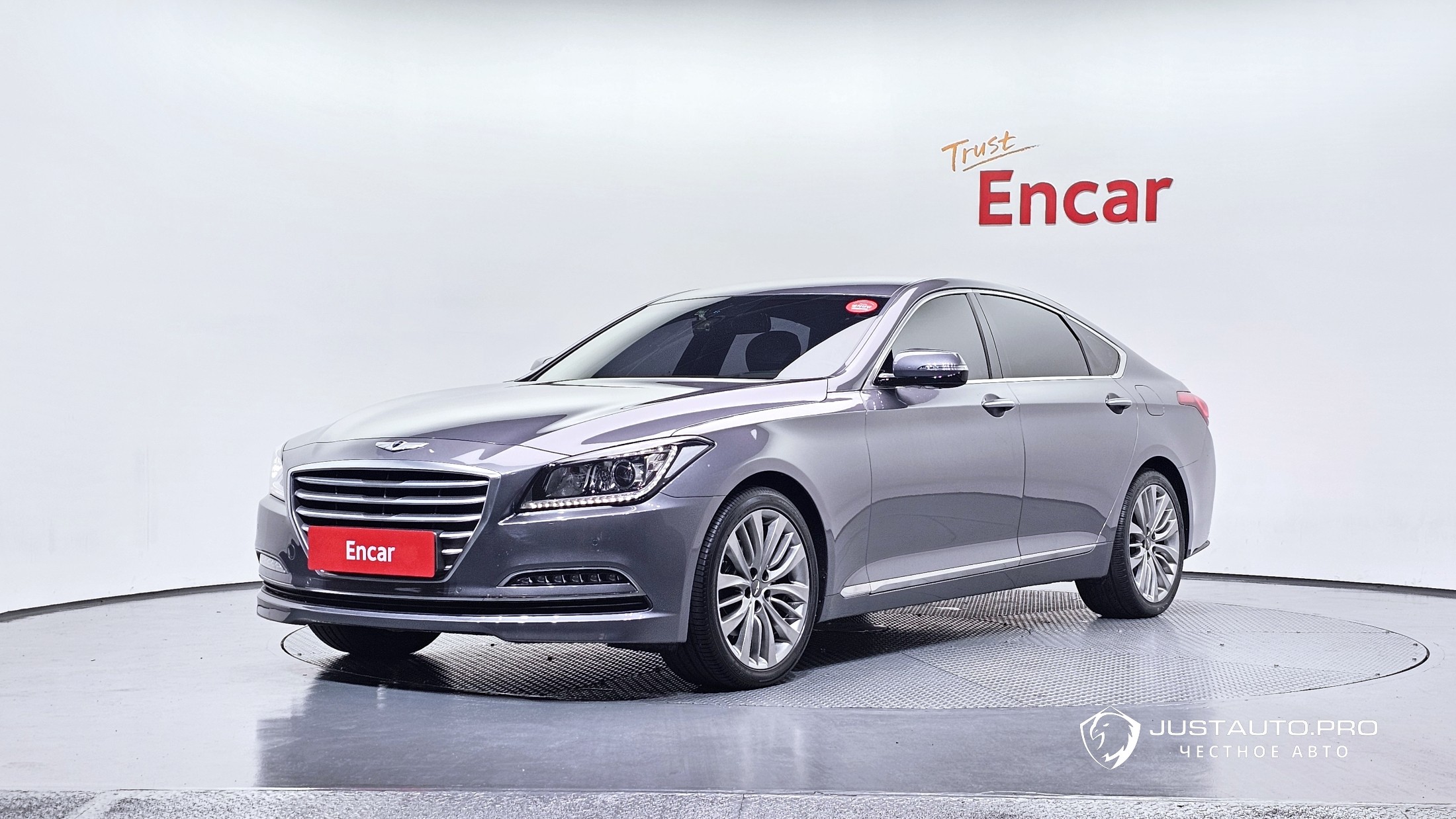 Автомобиль Hyundai Genesis