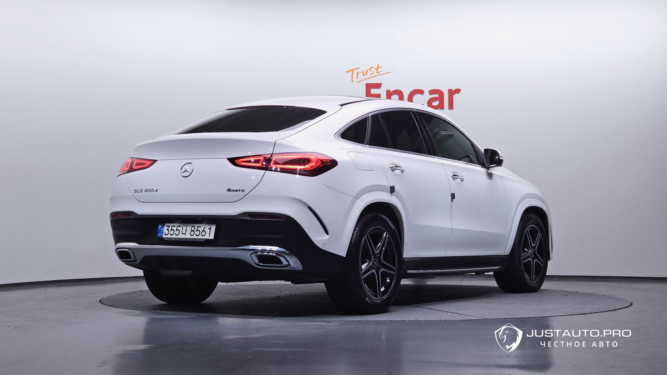 Автомобиль Mercedes-Benz GLE-Class