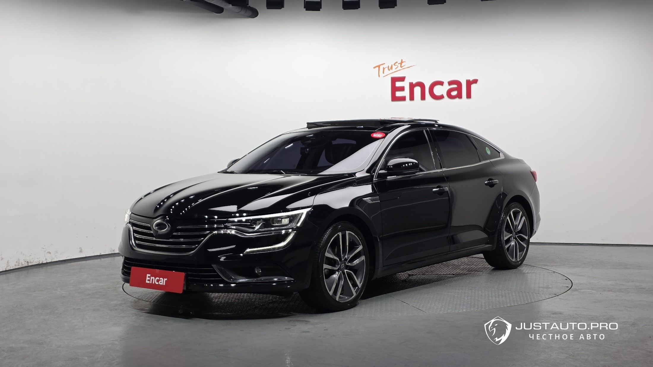 Автомобиль Renault-KoreaSamsung SM6