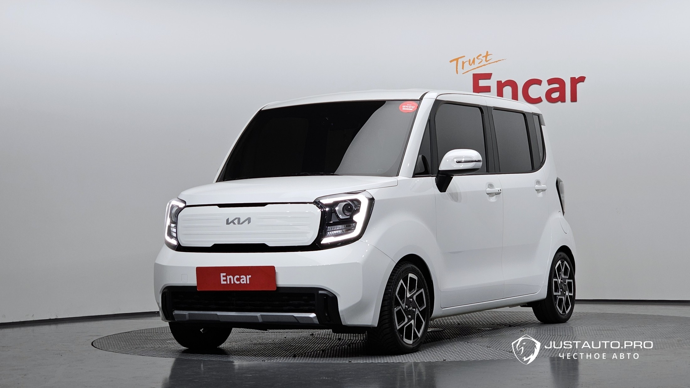 Автомобиль Kia RAY