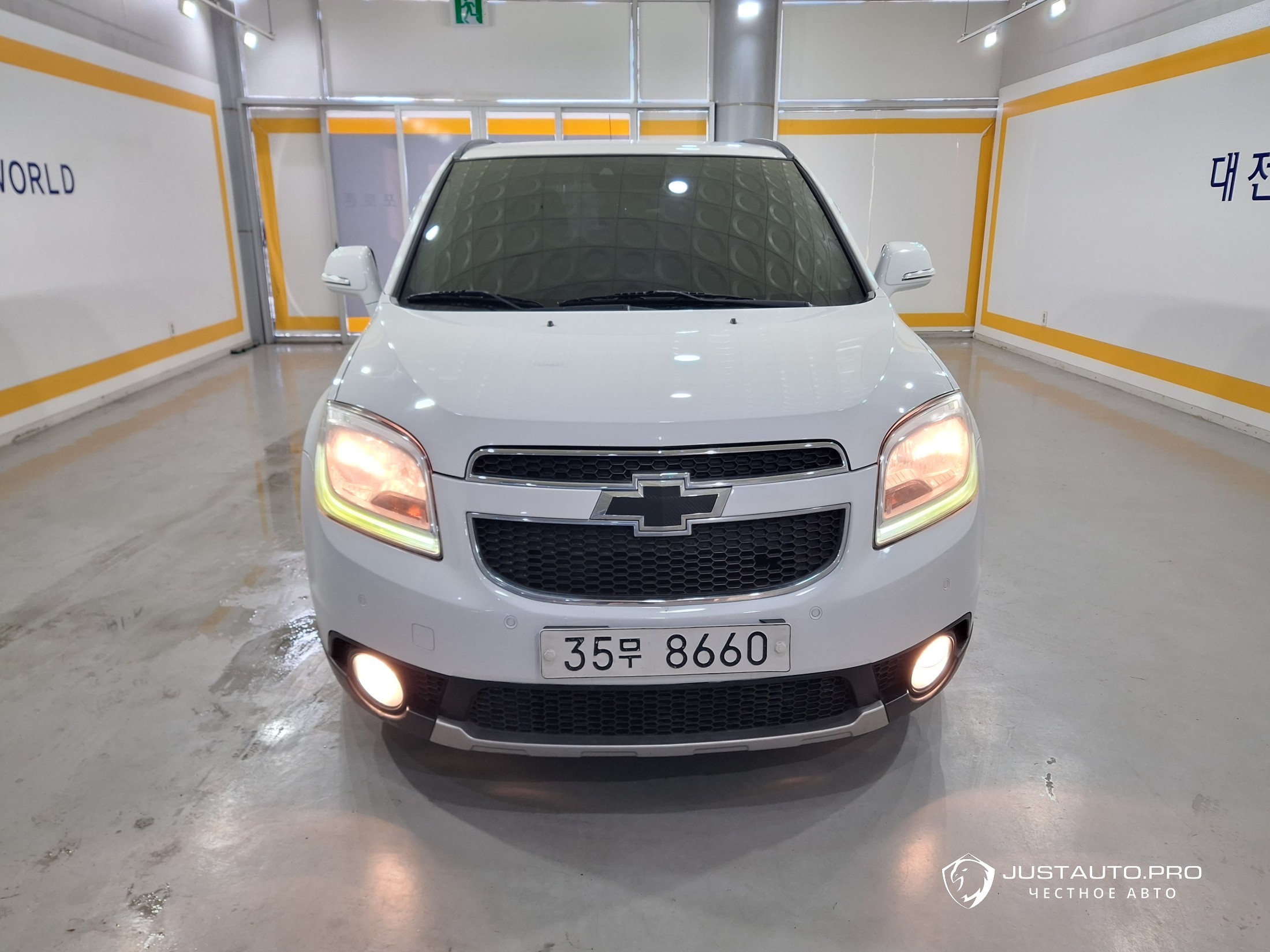 Автомобиль ChevroletGMDaewoo Orlando