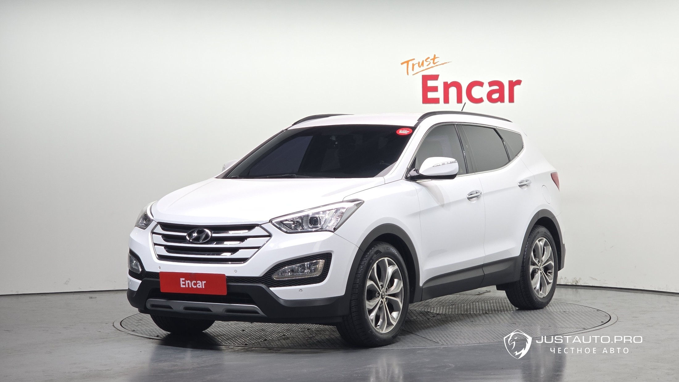 Автомобиль Hyundai Santafe