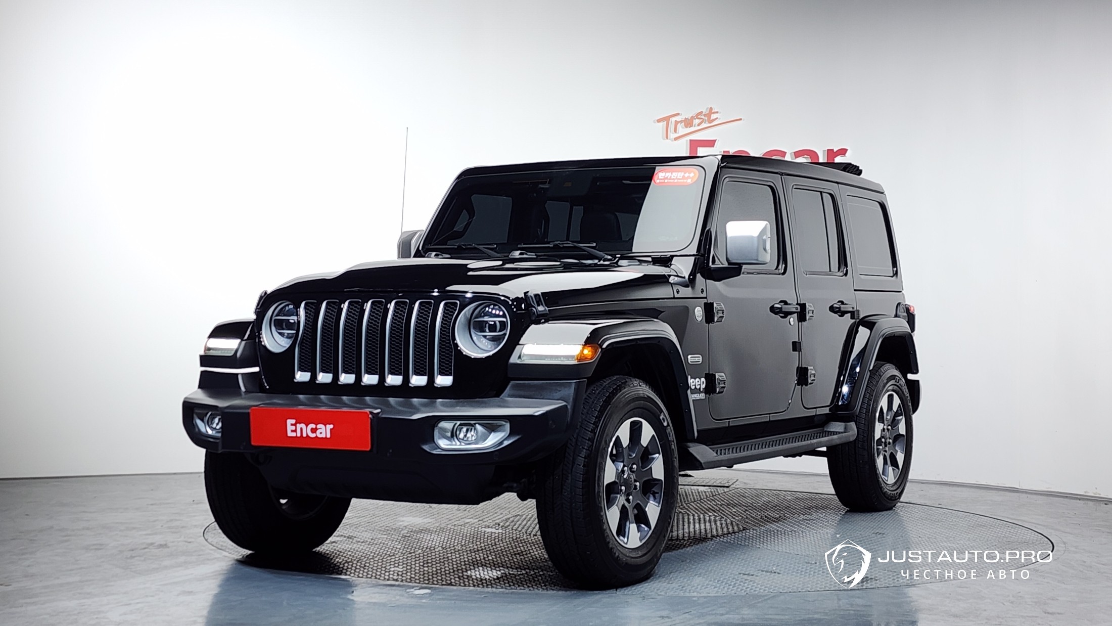 Автомобиль Jeep Wrangler