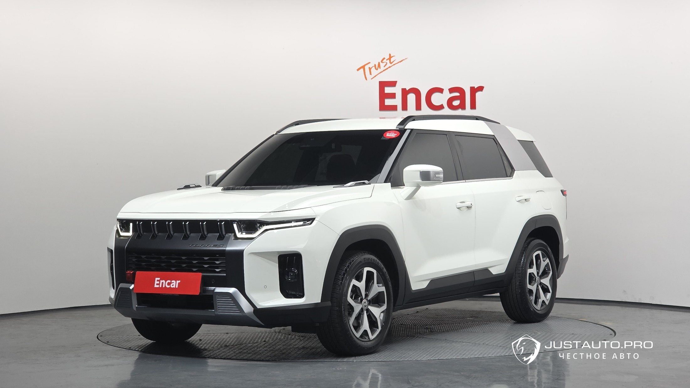 Автомобиль KG_Mobility_Ssangyong Torres