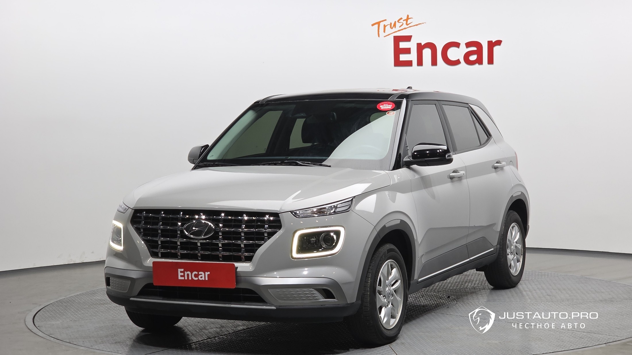 Автомобиль Hyundai Venue