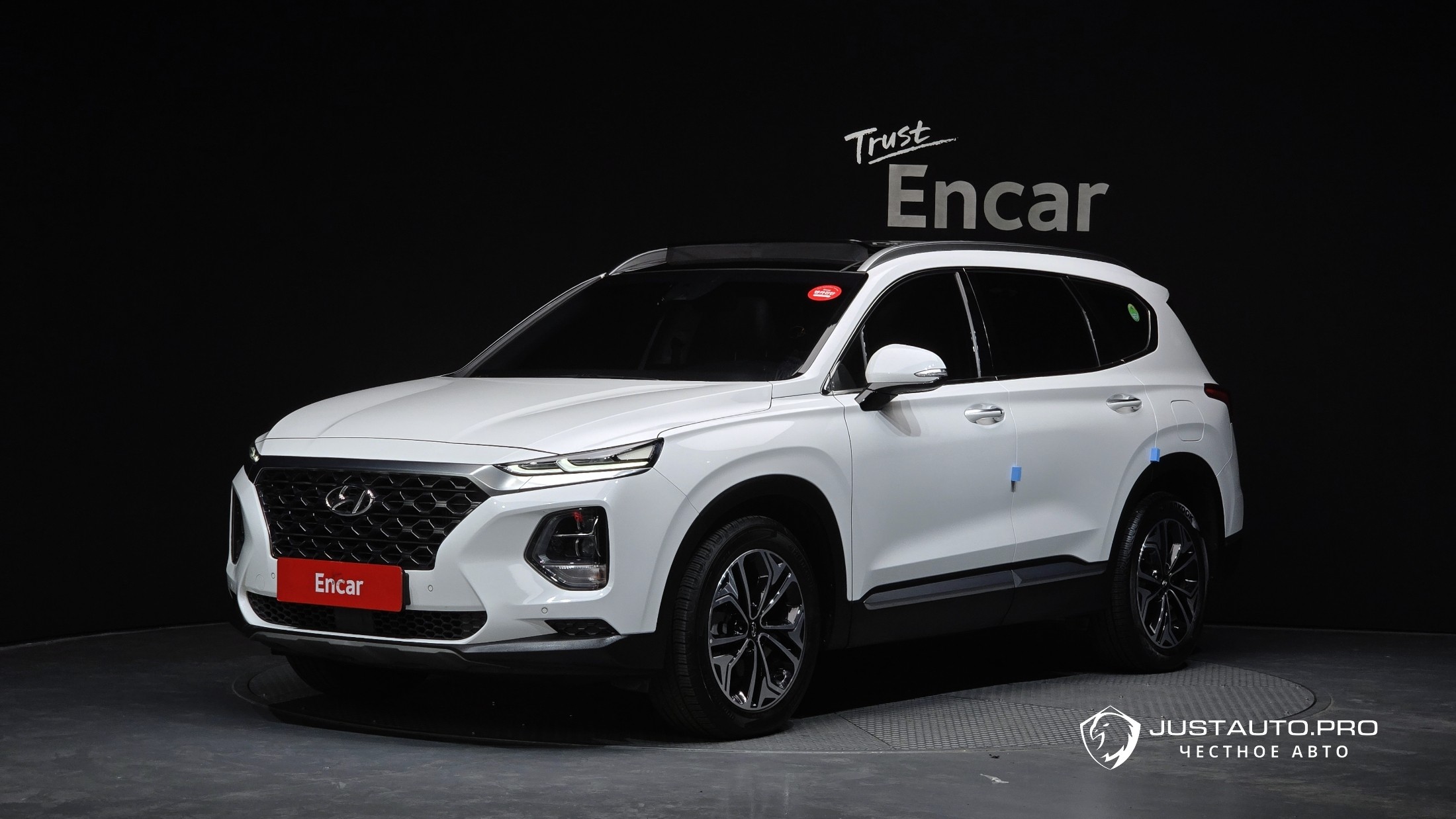 Автомобиль Hyundai Santafe