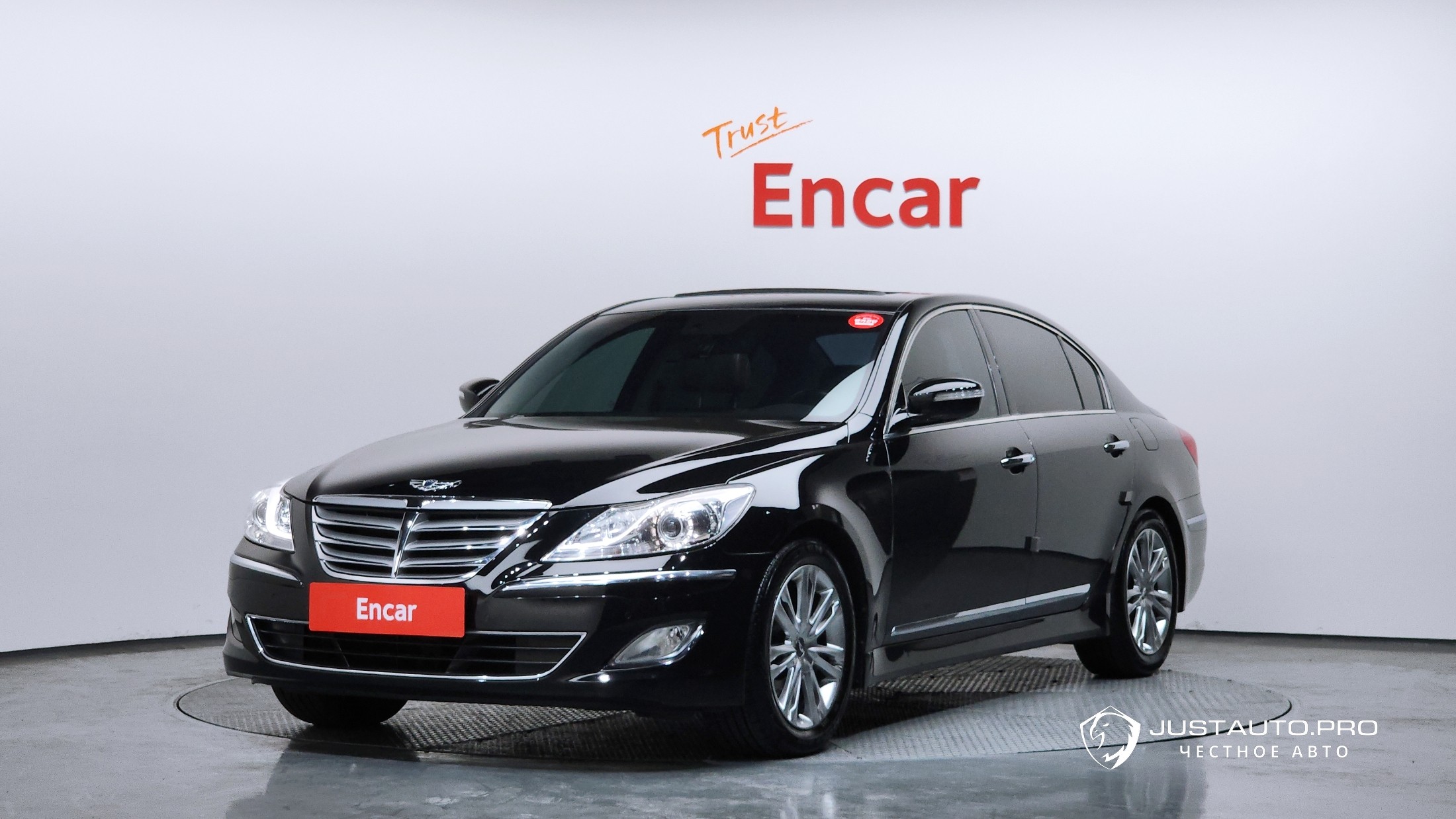 Автомобиль Hyundai Genesis